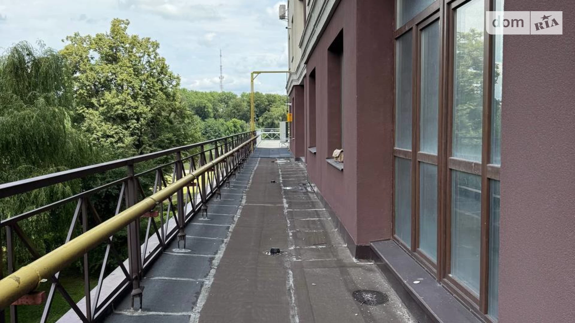 Продается 3-комнатная квартира 122.8 кв. м в Хмельницком, ул. Староміська, 1/1 - фото 3