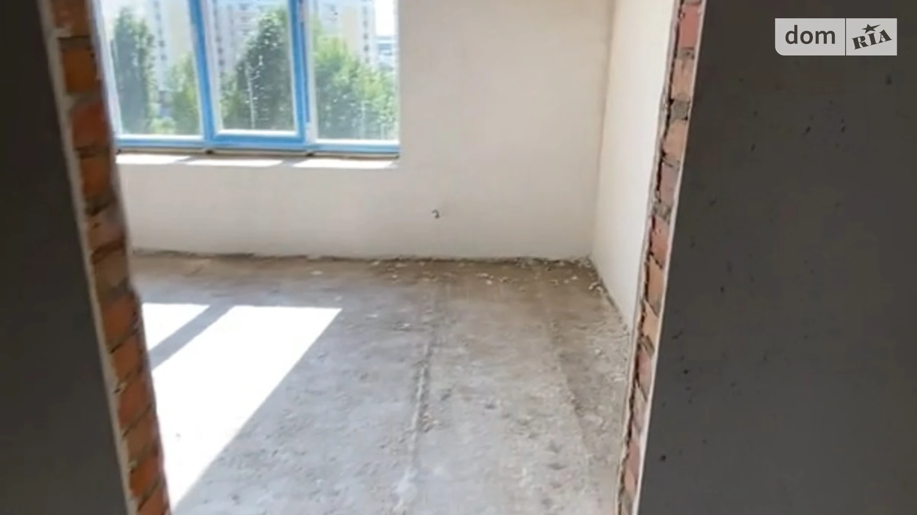 Продается 1-комнатная квартира 36 кв. м в Буче, ул. Яблонская, 17 - фото 2