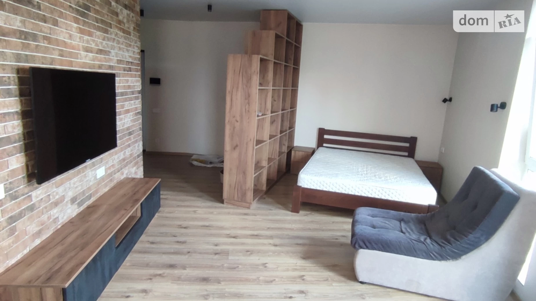 Продается 1-комнатная квартира 41 кв. м в Киеве, ул. Сергея Колоса, 2Е - фото 2