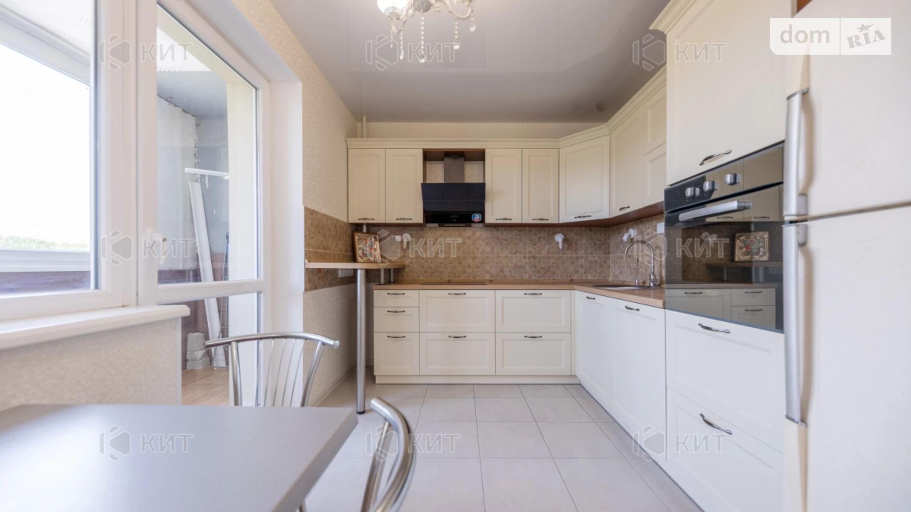 Продается 2-комнатная квартира 56 кв. м в Харькове, ул. Домостроительная, 13 - фото 2