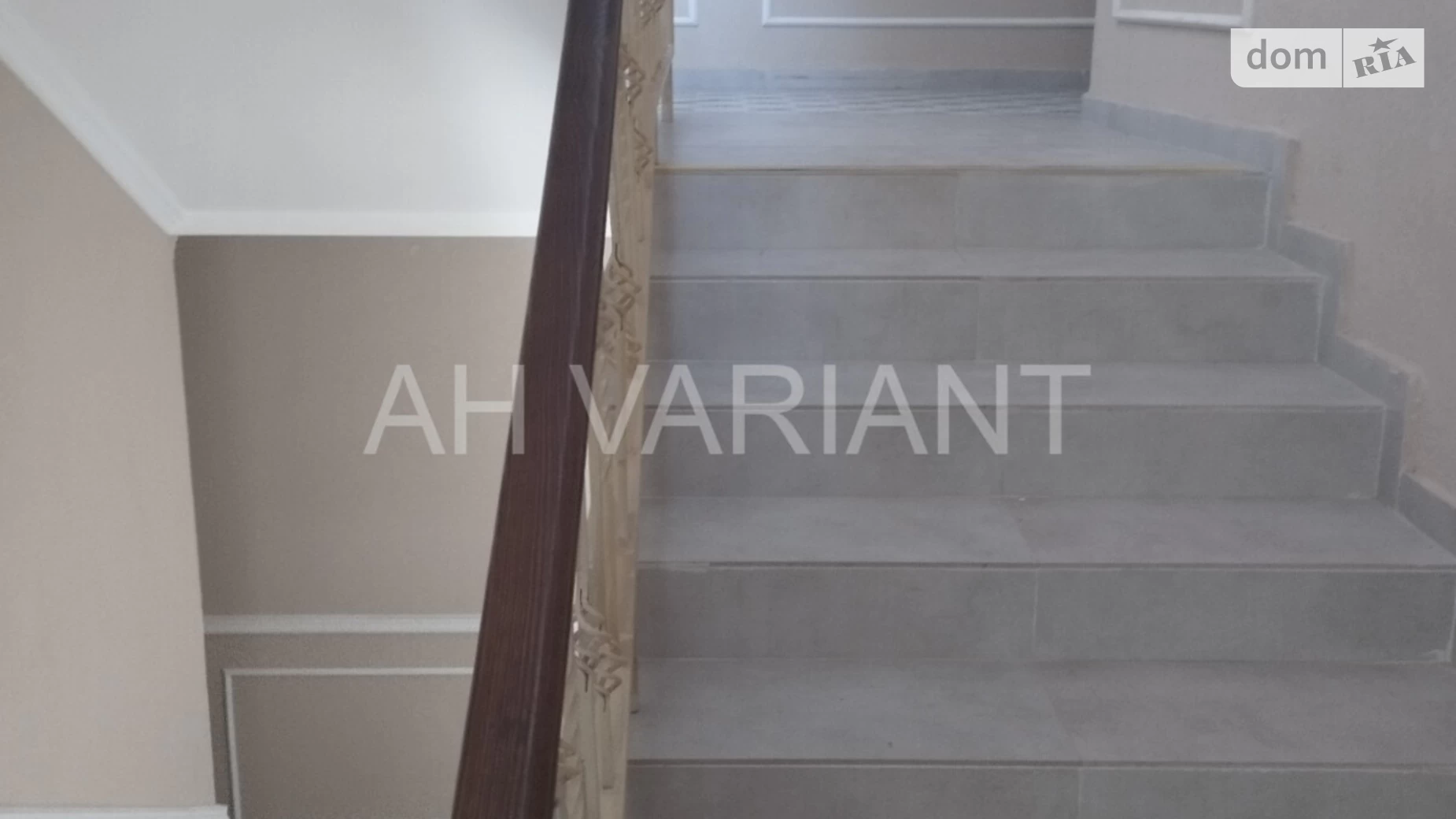 Продается 1-комнатная квартира 86 кв. м в Ужгороде, ул. Русская - фото 4