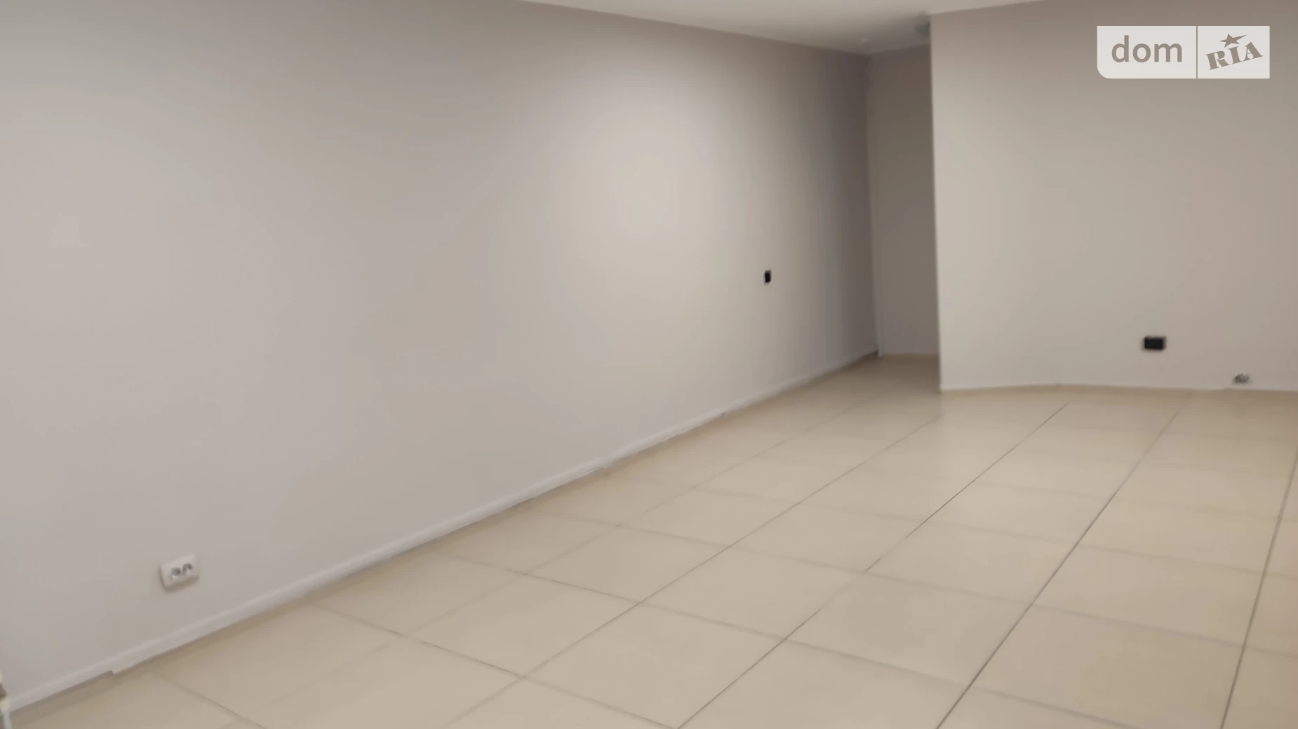 Сдается в аренду офис 54 кв. м в бизнес-центре, цена: 35000 грн - фото 2