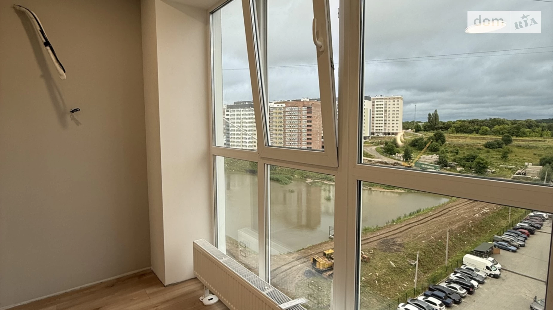 Продается 1-комнатная квартира 44 кв. м в Хмельницком, ул. Кармелюка, 3/6 - фото 2