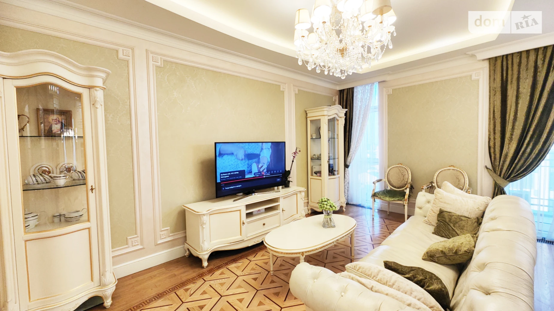 Продается 4-комнатная квартира 160.8 кв. м в, цена: 470000 $ - фото 3