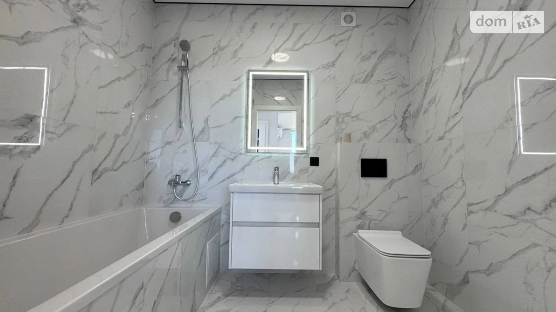 Продается 2-комнатная квартира 61 кв. м в Ивано-Франковске, ул. Микитинецкая, 2А - фото 5