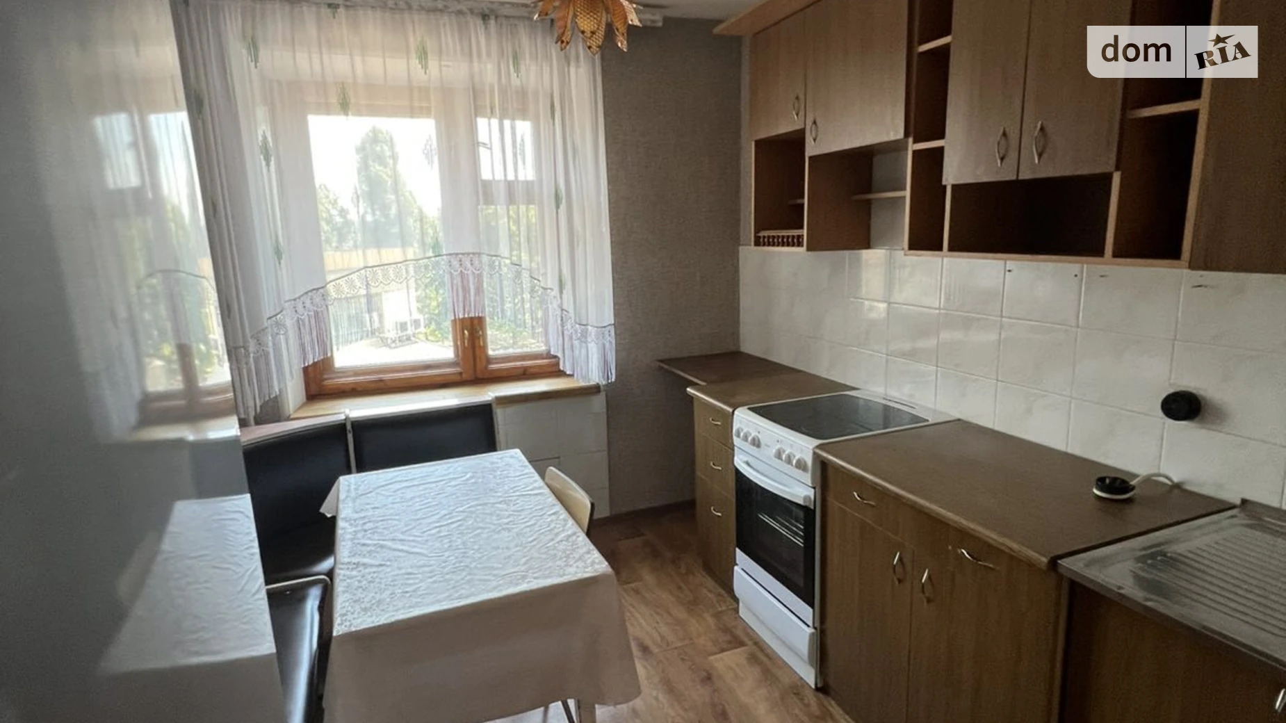 Продается 2-комнатная квартира 50 кв. м в Житомире, ул. Ивана Слёты(Бородия) - фото 2