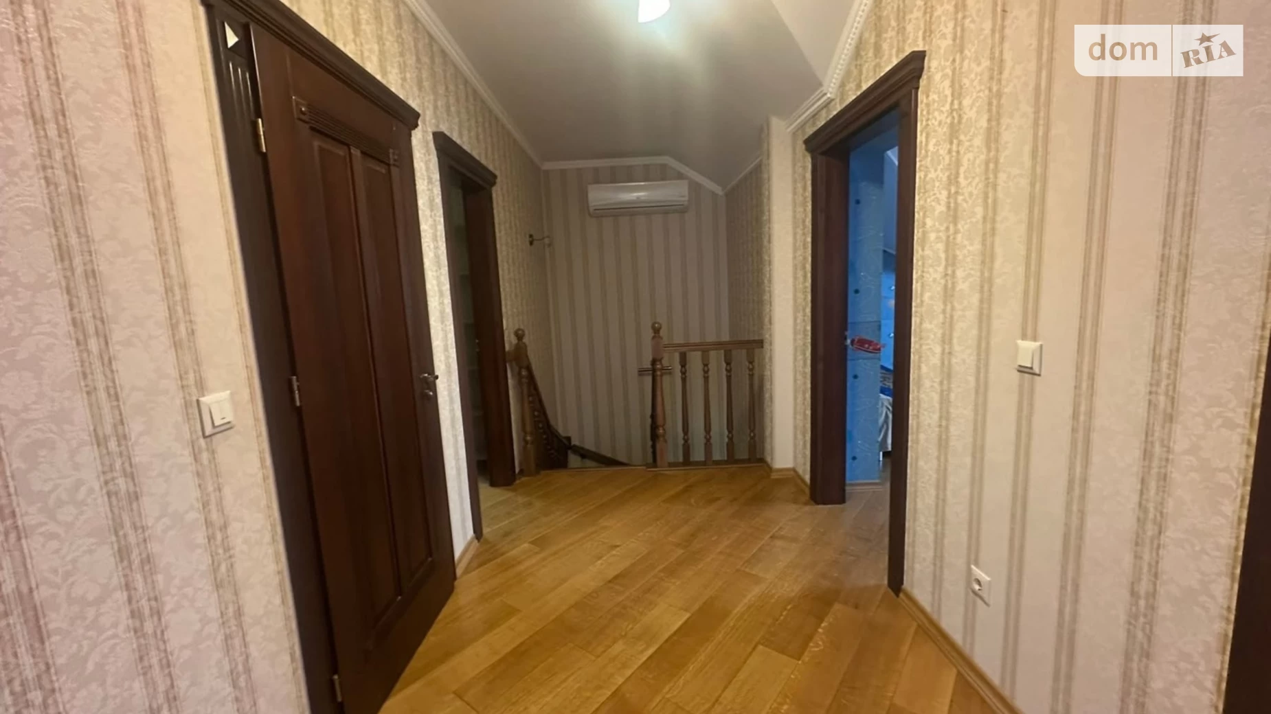 Сдается в аренду 4-комнатная квартира 145 кв. м в Ужгороде, ул. Вишневая(Осипенко) - фото 2