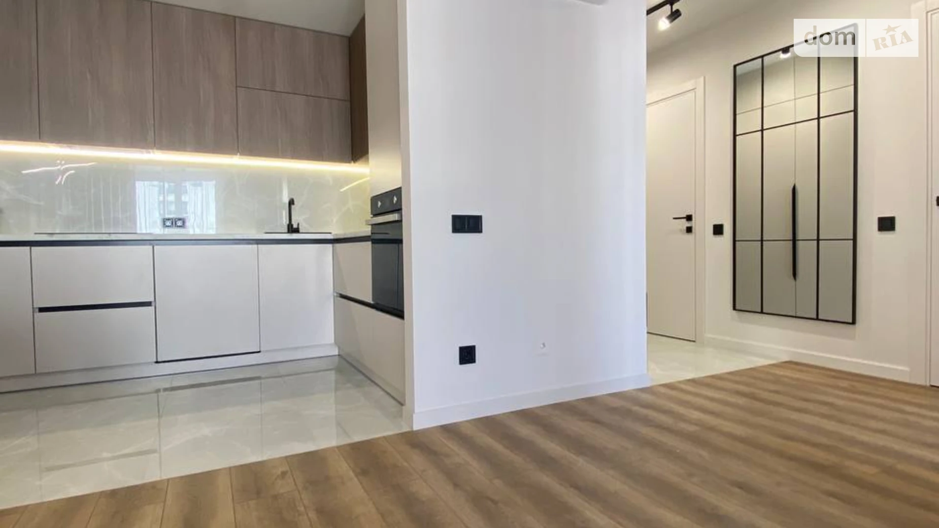 Продается 1-комнатная квартира 56.2 кв. м в Львове, ул. Рудненская, 8Ж - фото 4