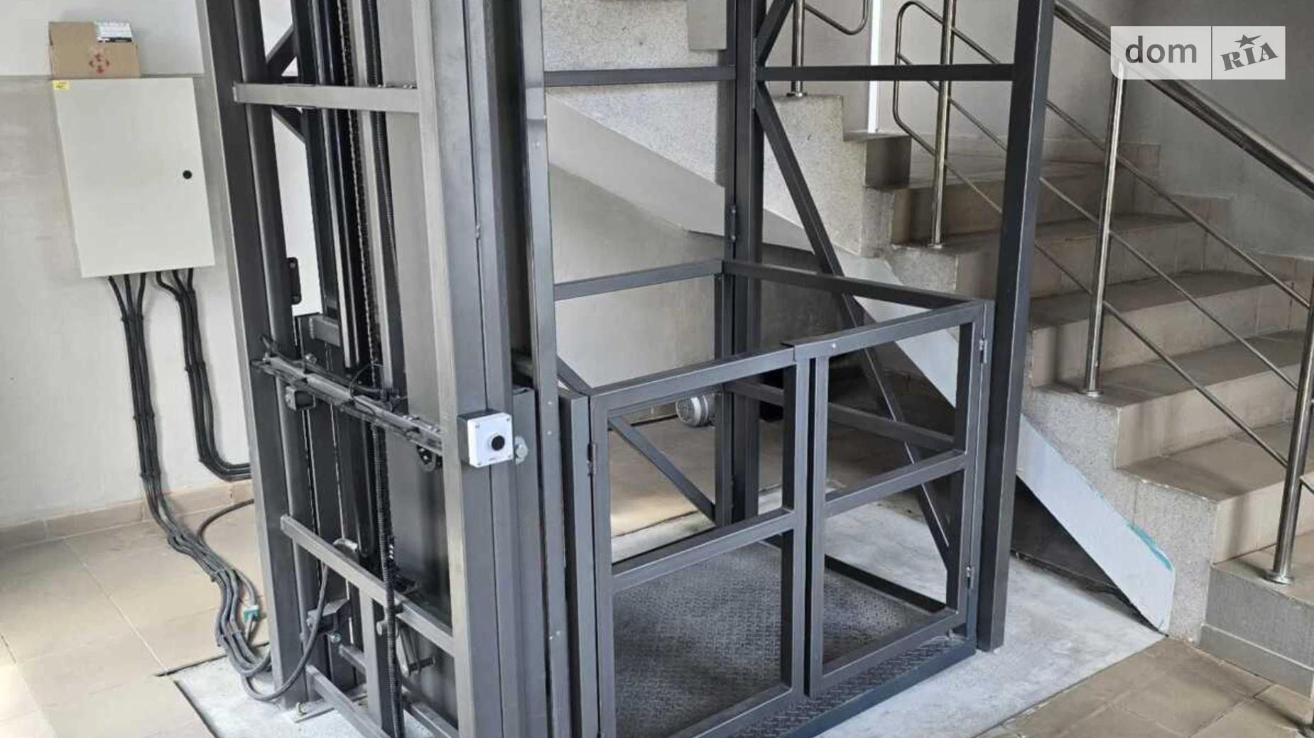 Здається в оренду офіс 25.8 кв. м в бізнес-центрі, цена: 8500 грн - фото 4