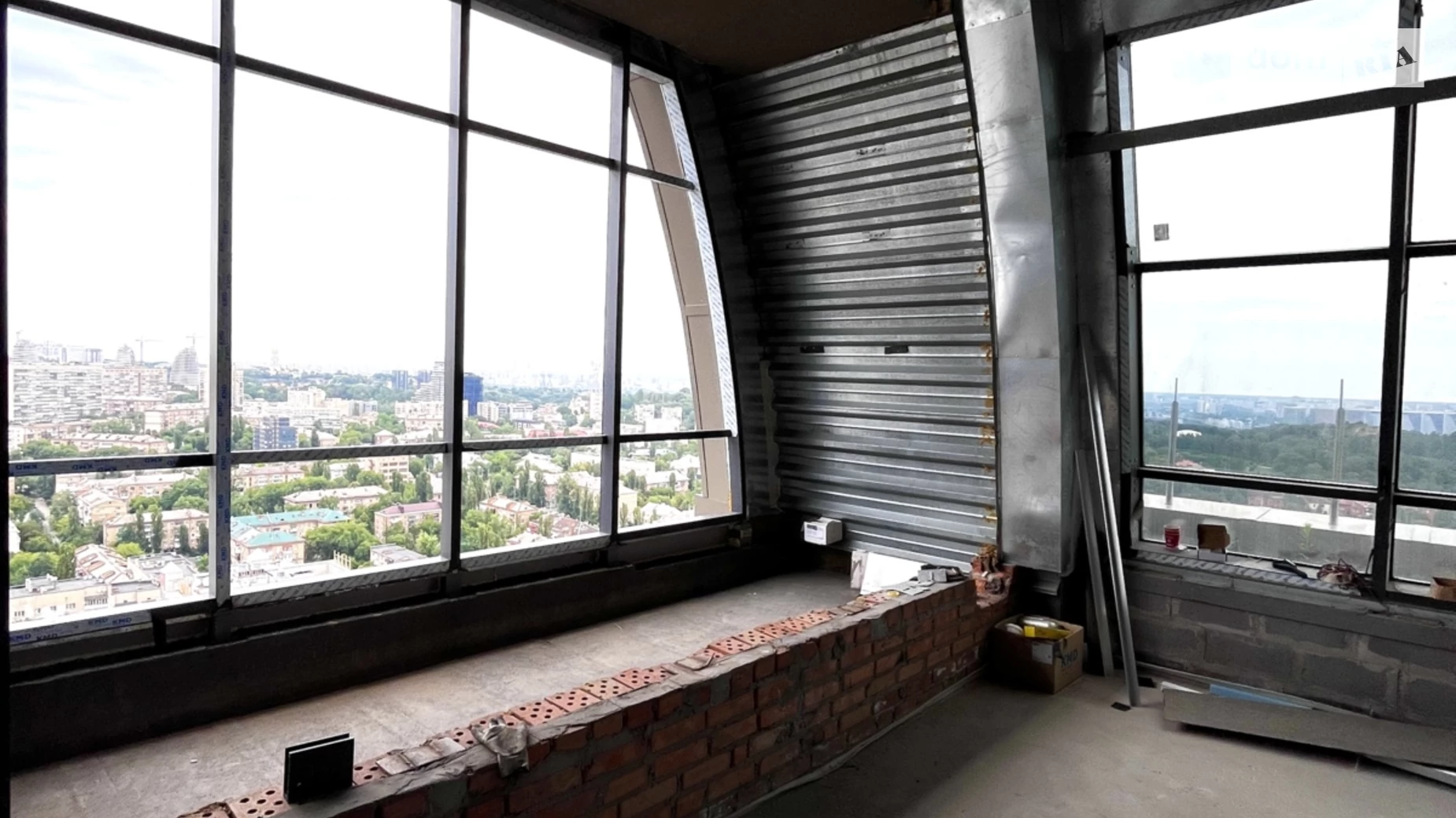 Продається 4-кімнатна квартира 172 кв. м у Києві, вул. Андрія Верхогляда(Драгомирова), 14А - фото 3