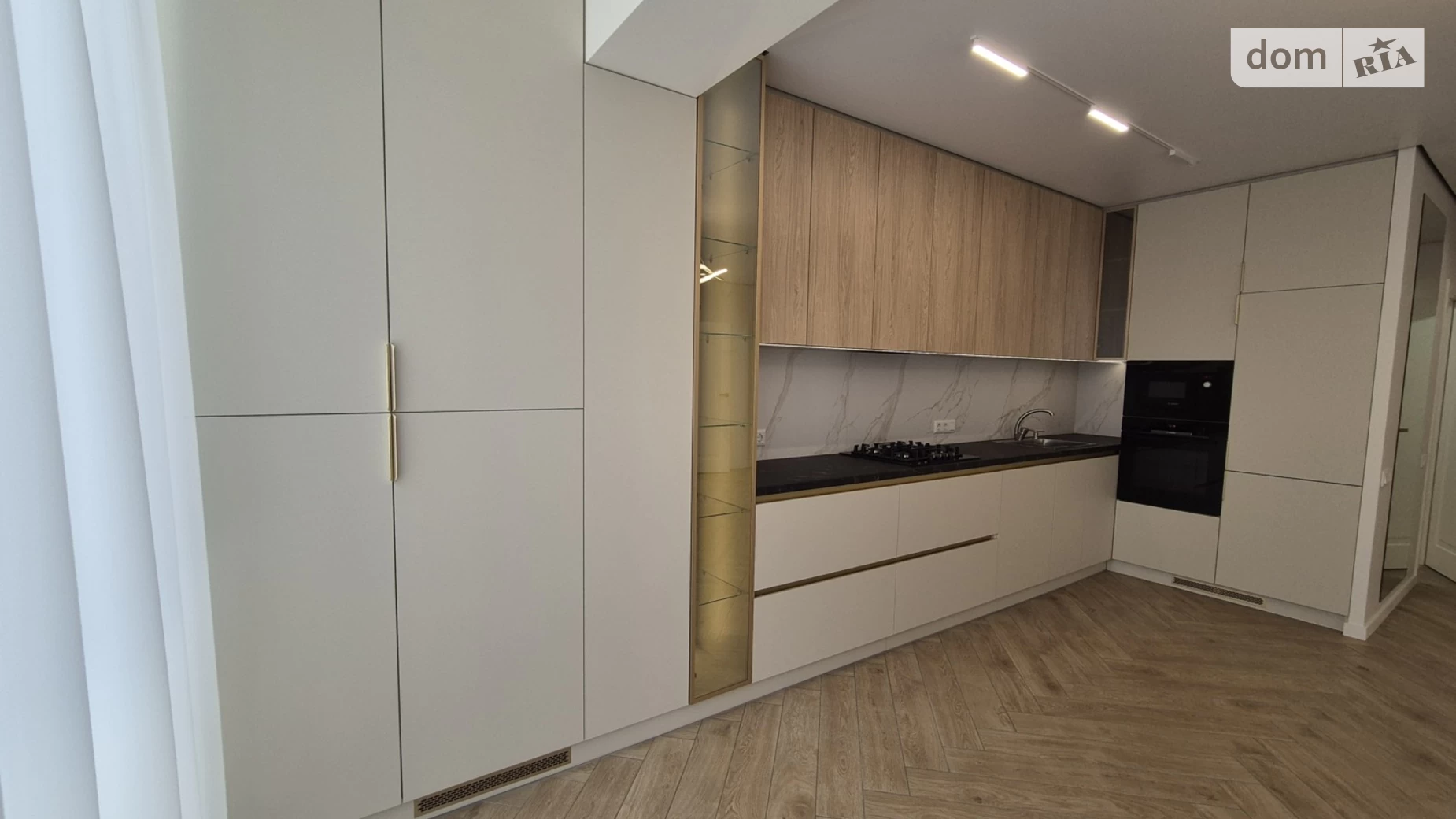 2-комнатная квартира 66 кв. м в Тернополе, ул. Квитки Цисык(Ломоносова Михаила), 54А - фото 4