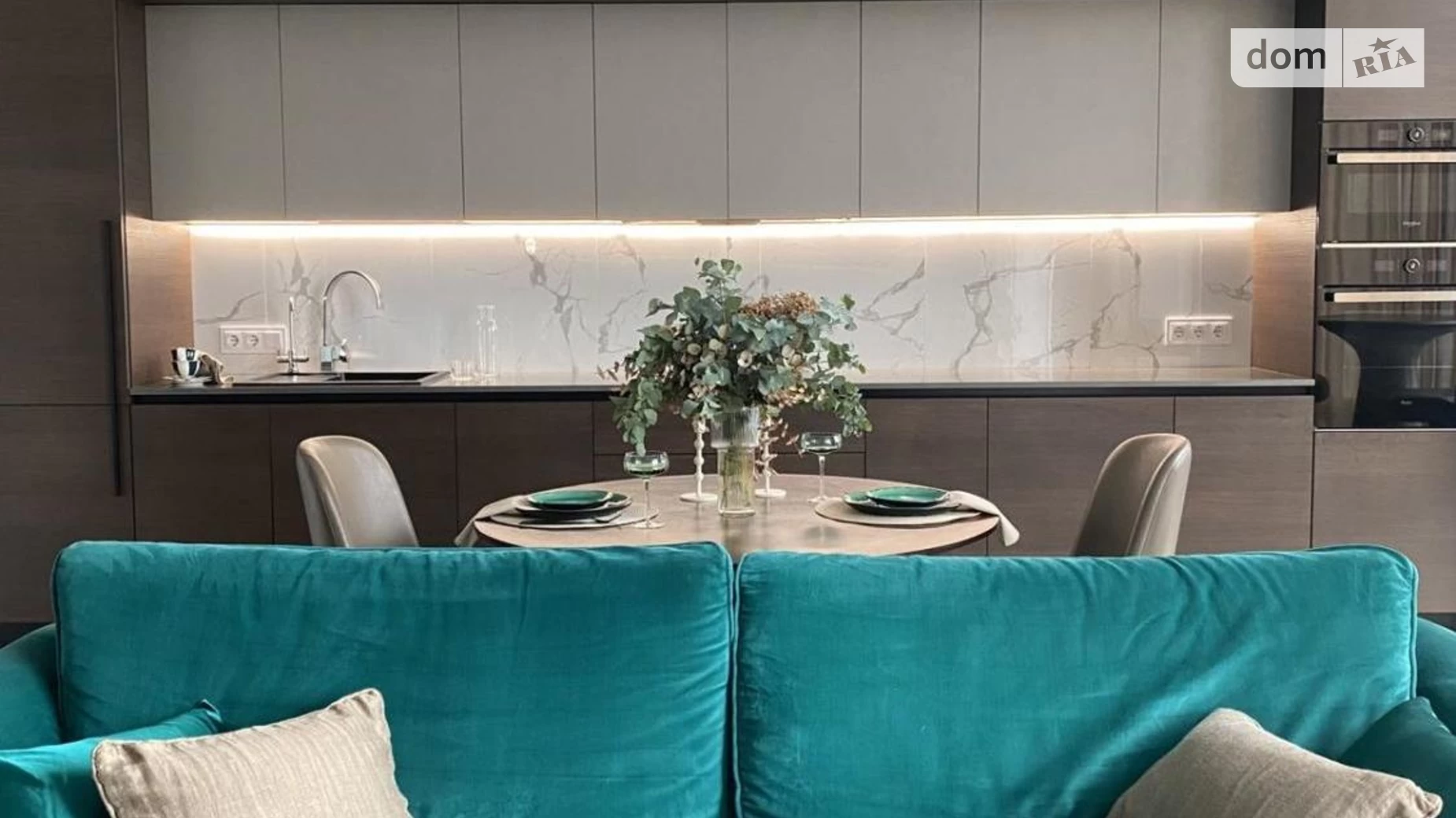 Продается 1-комнатная квартира 69.7 кв. м в Киеве, ул. Авиаконструктора Антонова, 2Б - фото 2