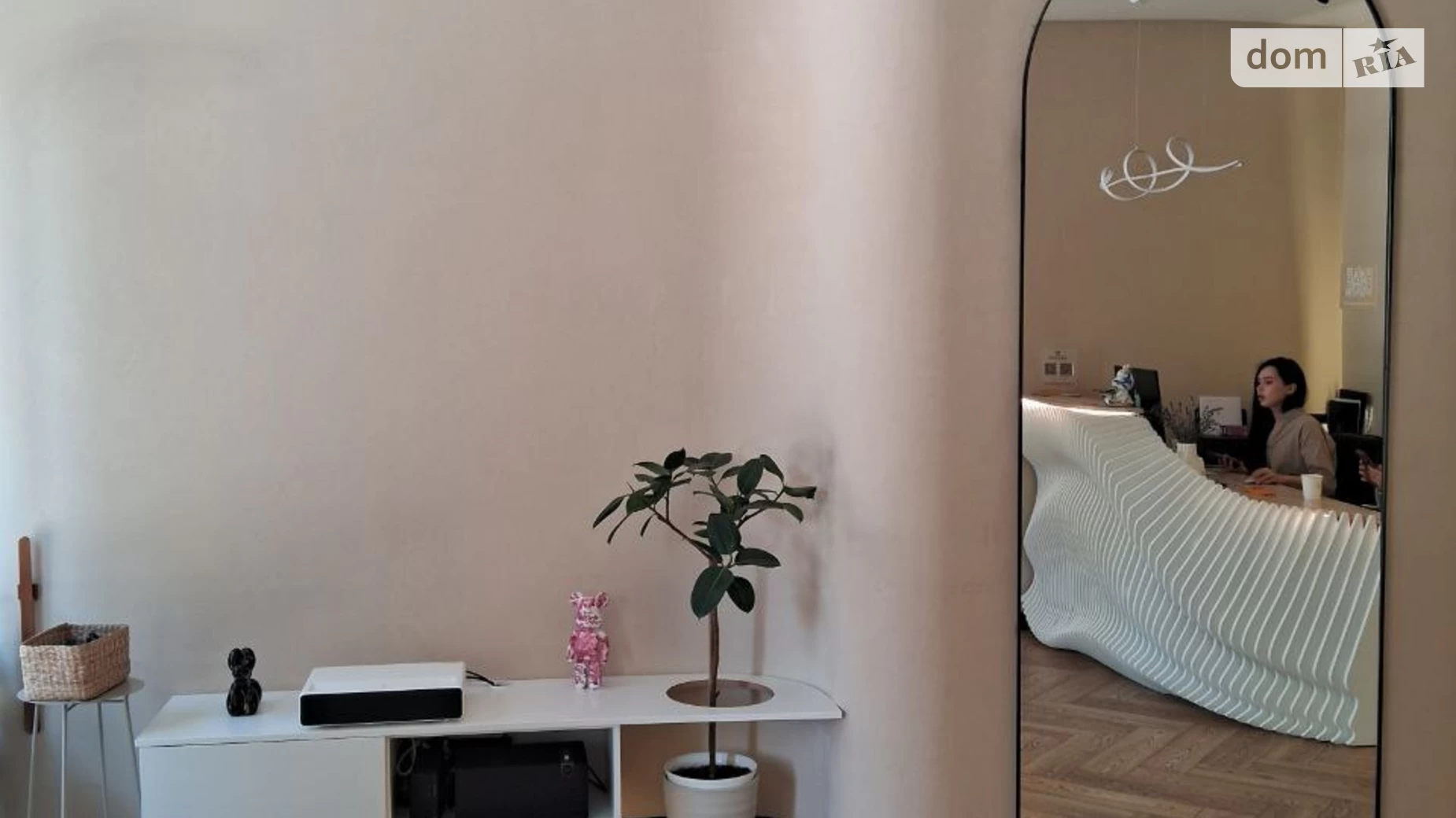 Продается помещения свободного назначения 141 кв. м в 6-этажном здании, цена: 282000 $ - фото 3
