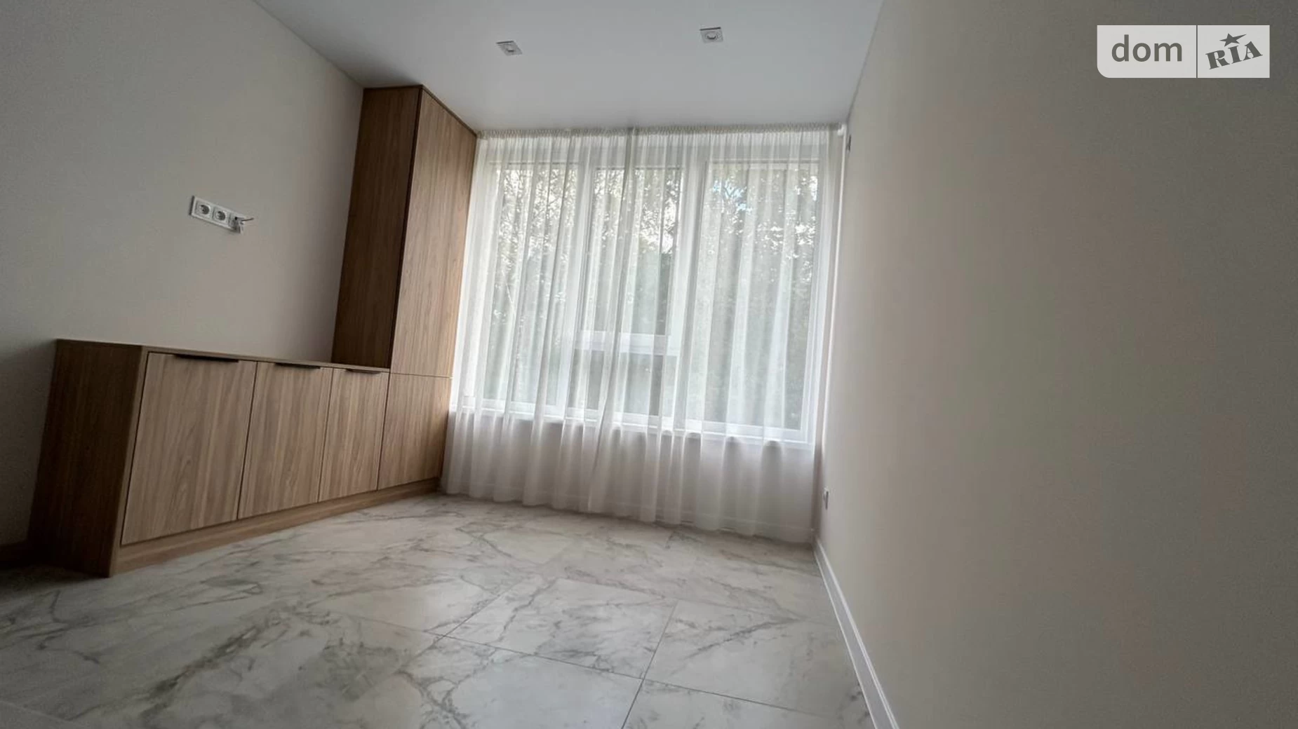 1-комнатная квартира 47 кв. м в Тернополе, ул. Черновецкая - фото 3