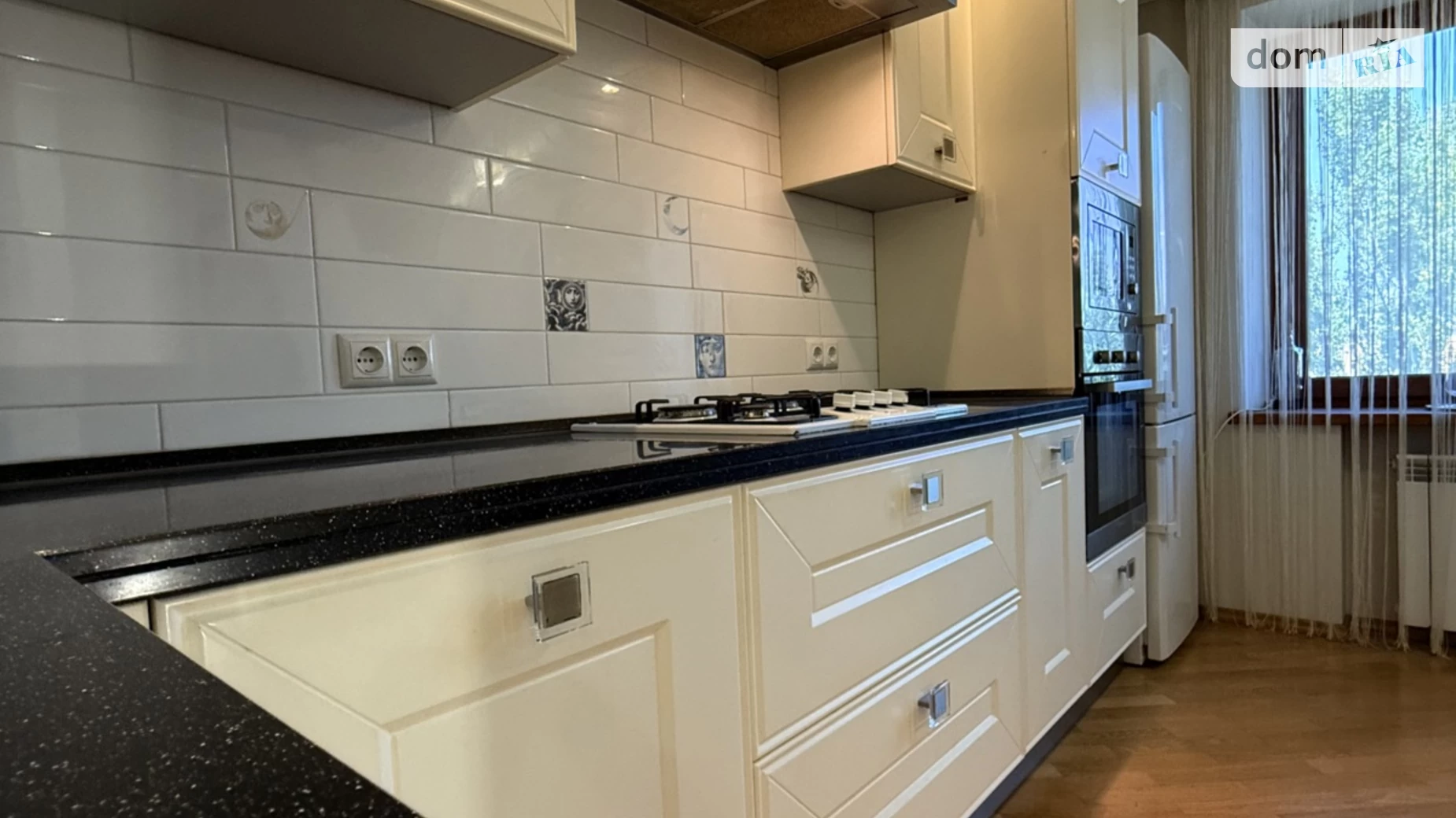 4-комнатная квартира 79.99 кв. м в Запорожье, ул. Крепостная(Грязнова), 90А - фото 2