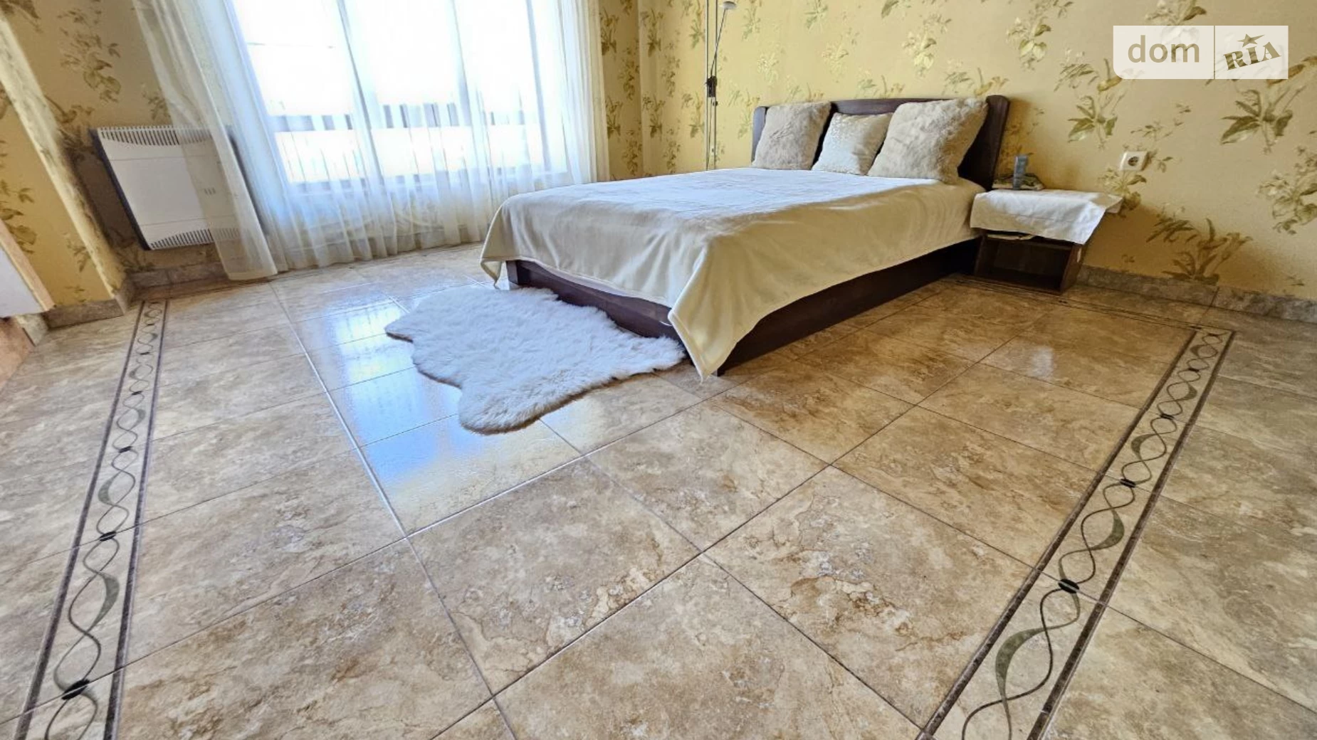 Продается дом на 2 этажа 331.7 кв. м с садом, цена: 250000 $ - фото 2