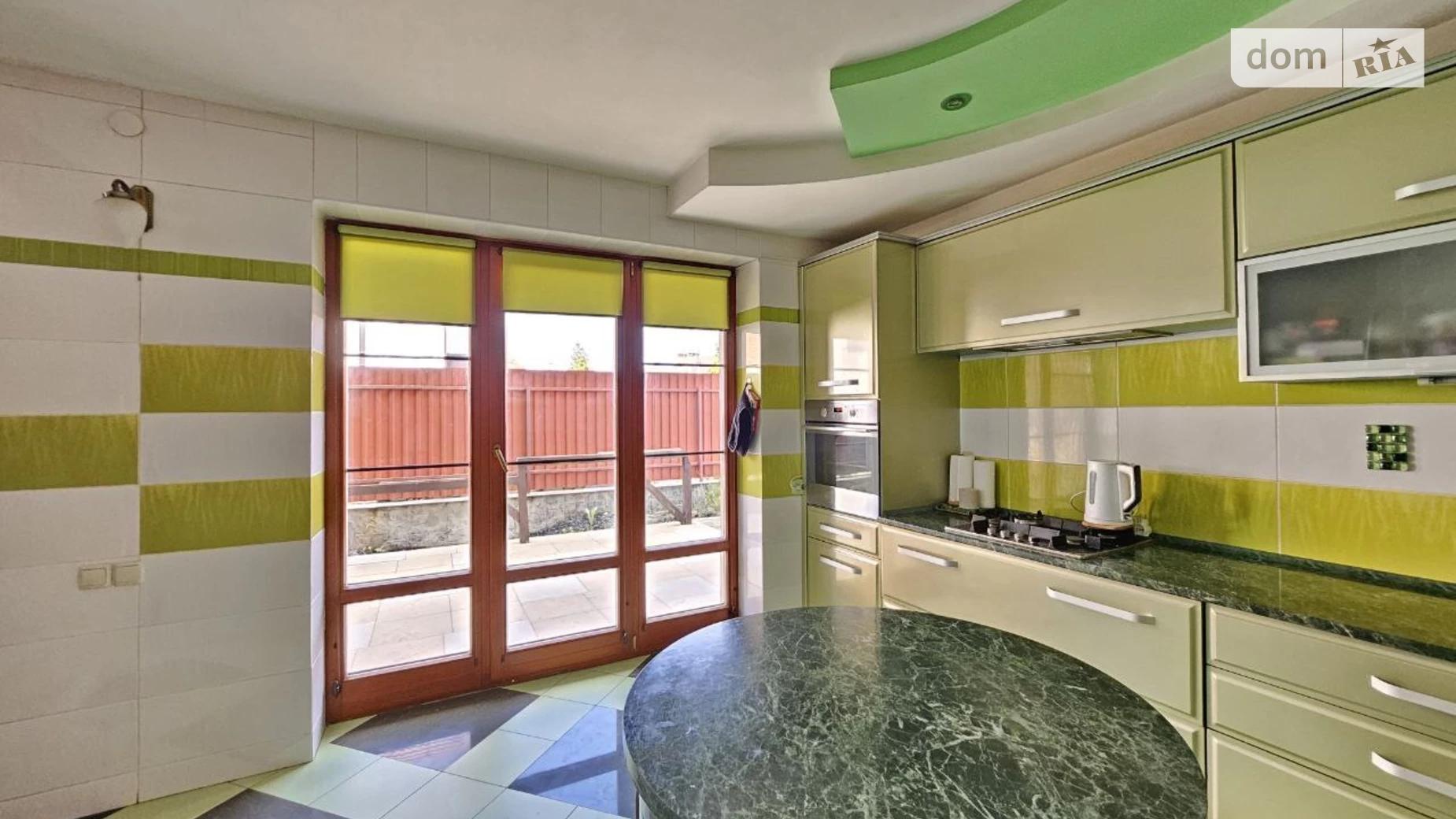 Продается дом на 2 этажа 331.7 кв. м с садом, цена: 250000 $ - фото 5