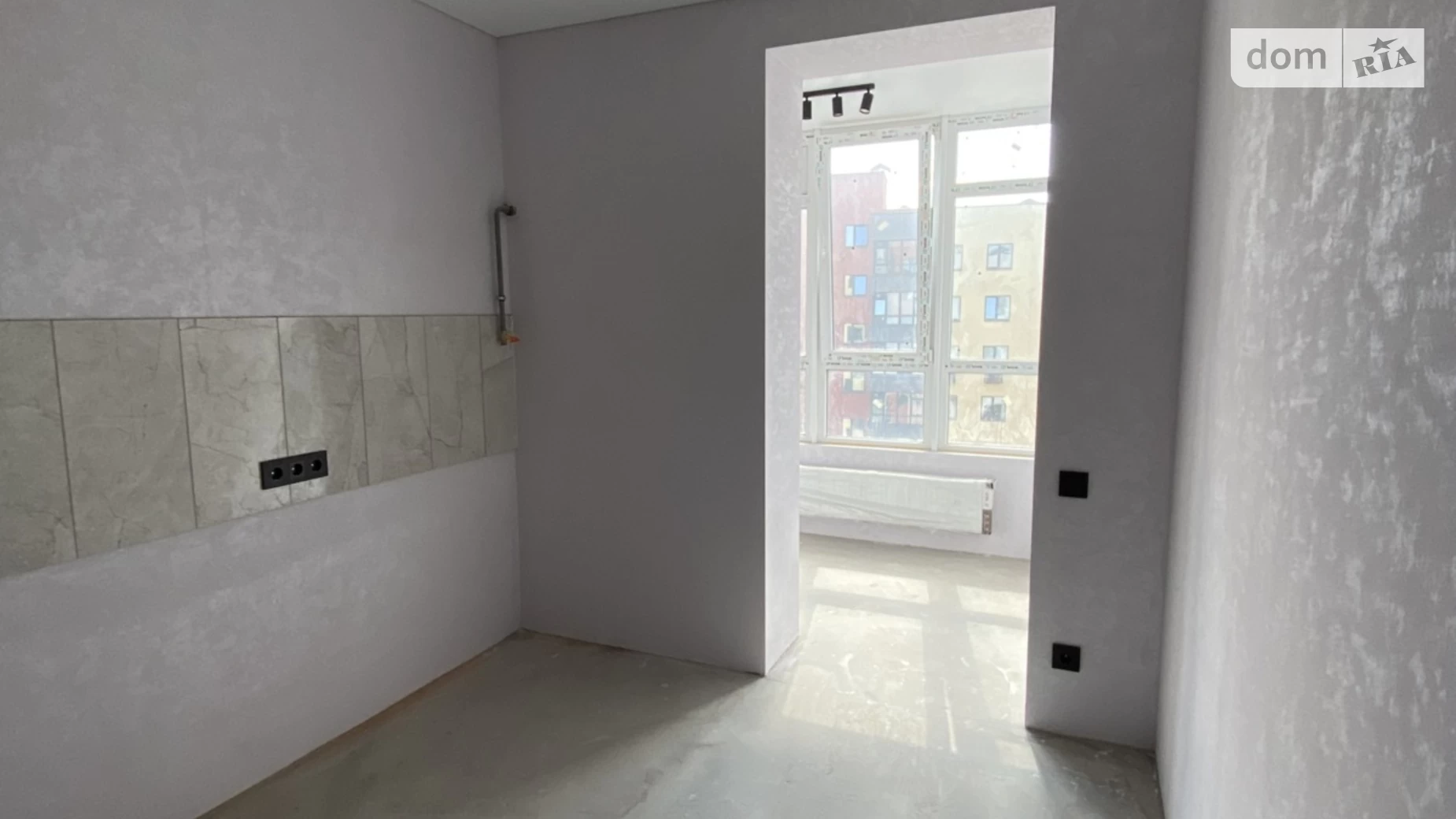 Продается 1-комнатная квартира 40 кв. м в Житомире, ул. Евгения Рыхлика - фото 2