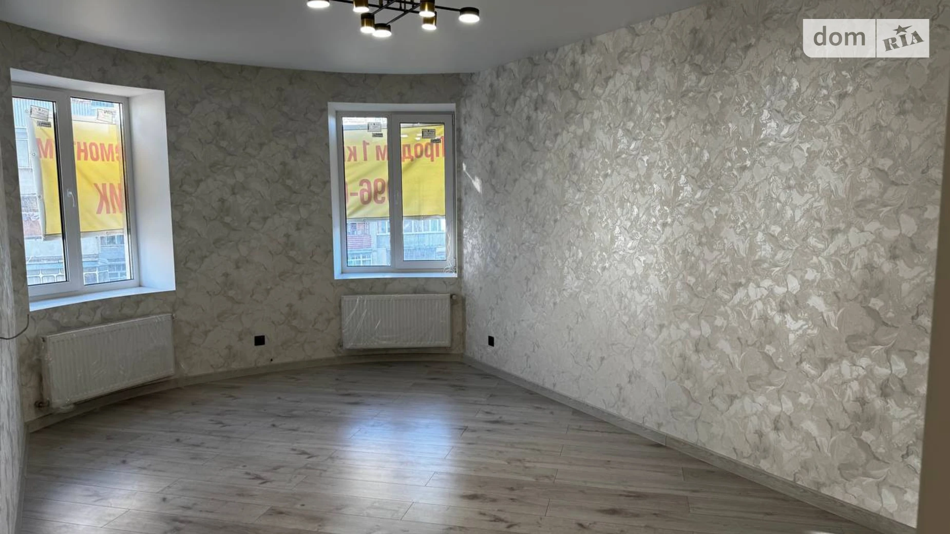 Продается 1-комнатная квартира 48.3 кв. м в, цена: 59998 $ - фото 2