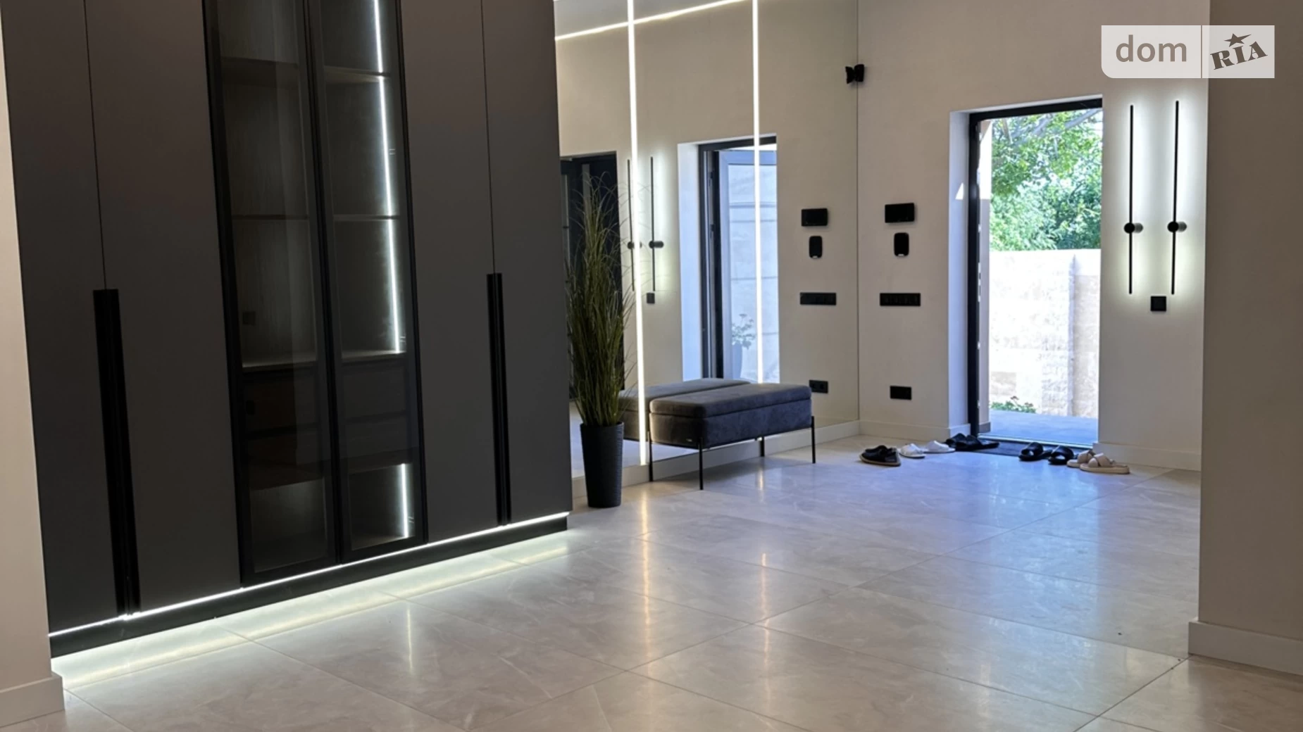 Продается дом на 2 этажа 250 кв. м с подвалом, цена: 570000 € - фото 5