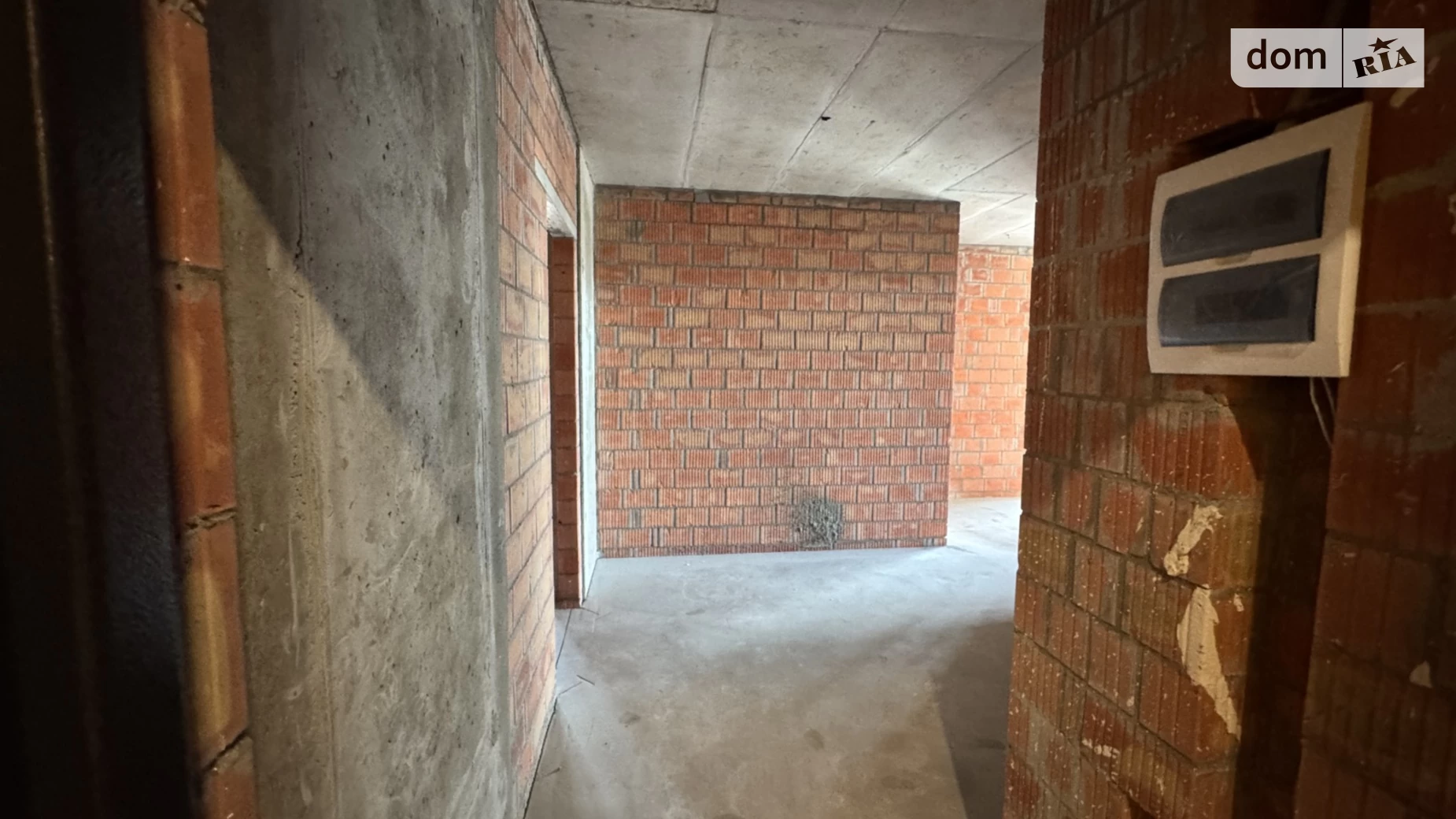 Продається 3-кімнатна квартира 118 кв. м у Києві, вул. Предславинська, 42 - фото 3