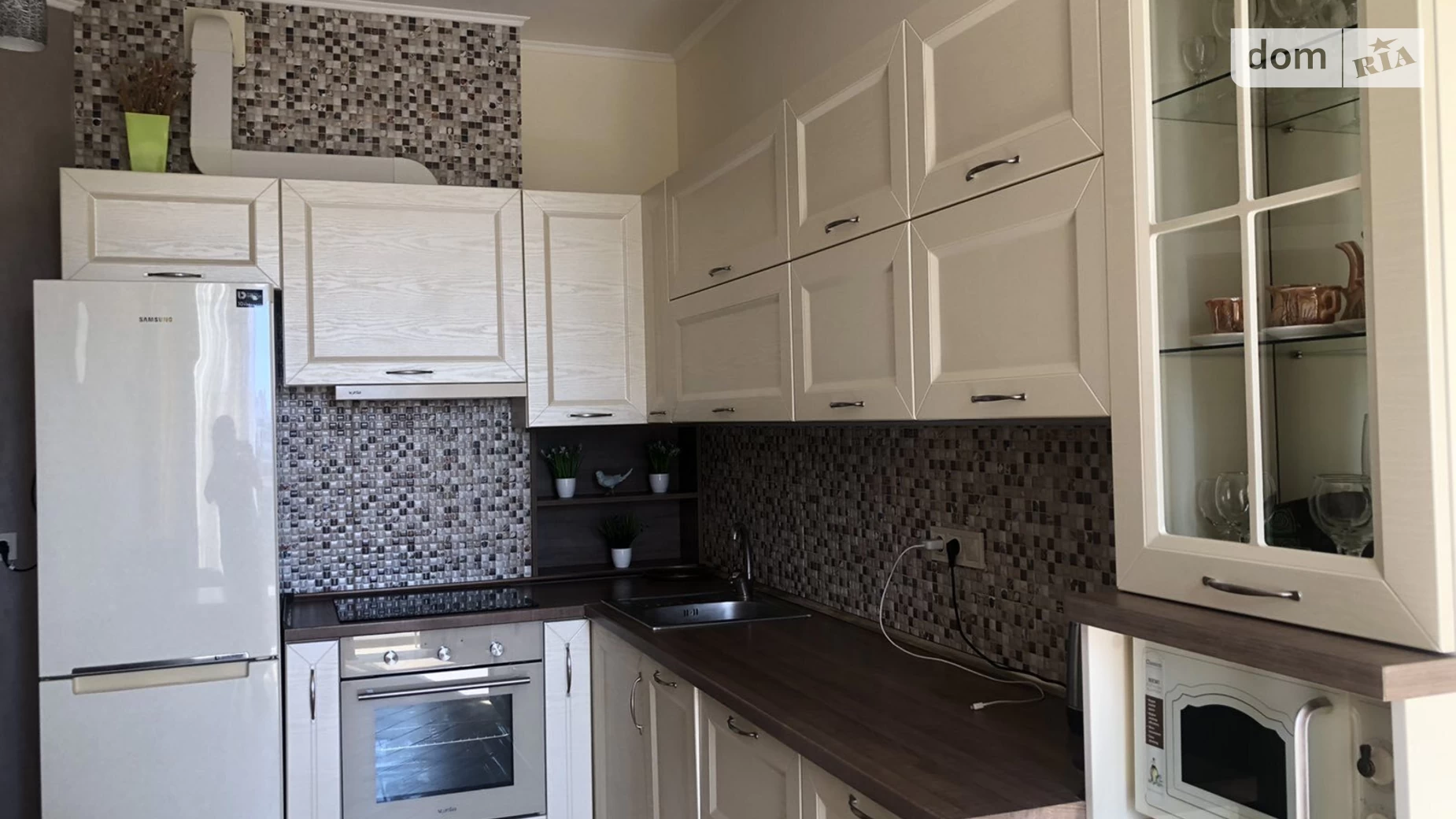 Продається 1-кімнатна квартира 50 кв. м у Одесі, бул. Французький, 60В - фото 3