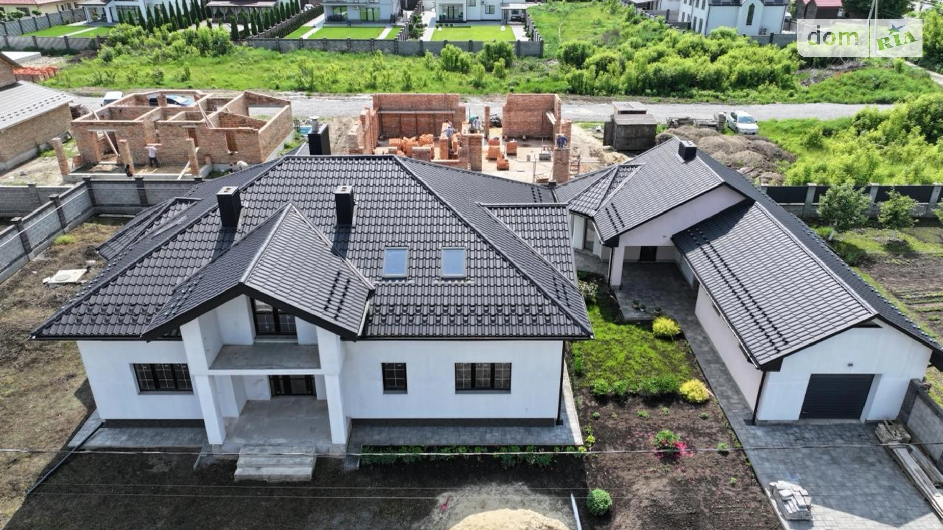 Продается дом на 2 этажа 270 кв. м с беседкой, цена: 240000 $ - фото 3