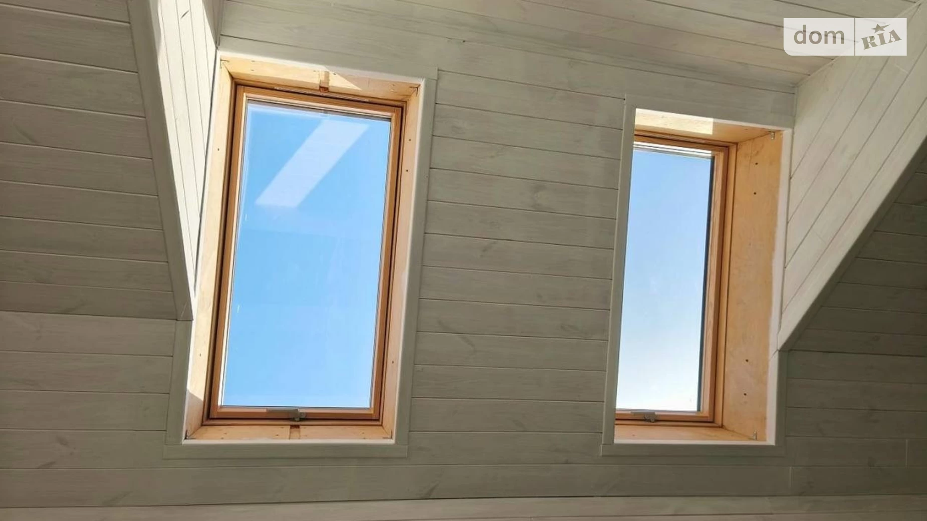 Продается дом на 2 этажа 85 кв. м с гаражом, цена: 123000 $ - фото 2