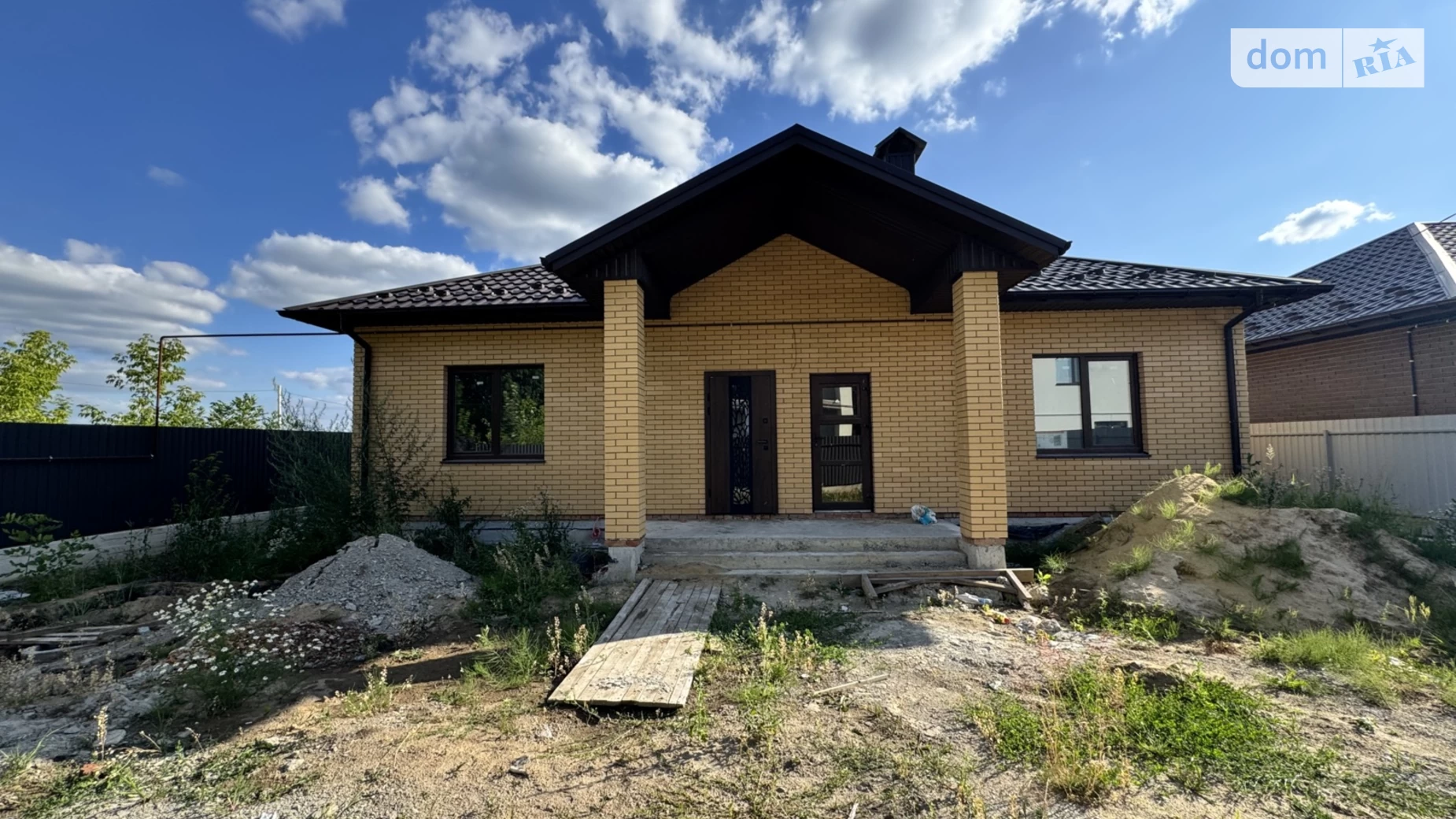 Продается одноэтажный дом 105 кв. м с бассейном, цена: 93000 $ - фото 2