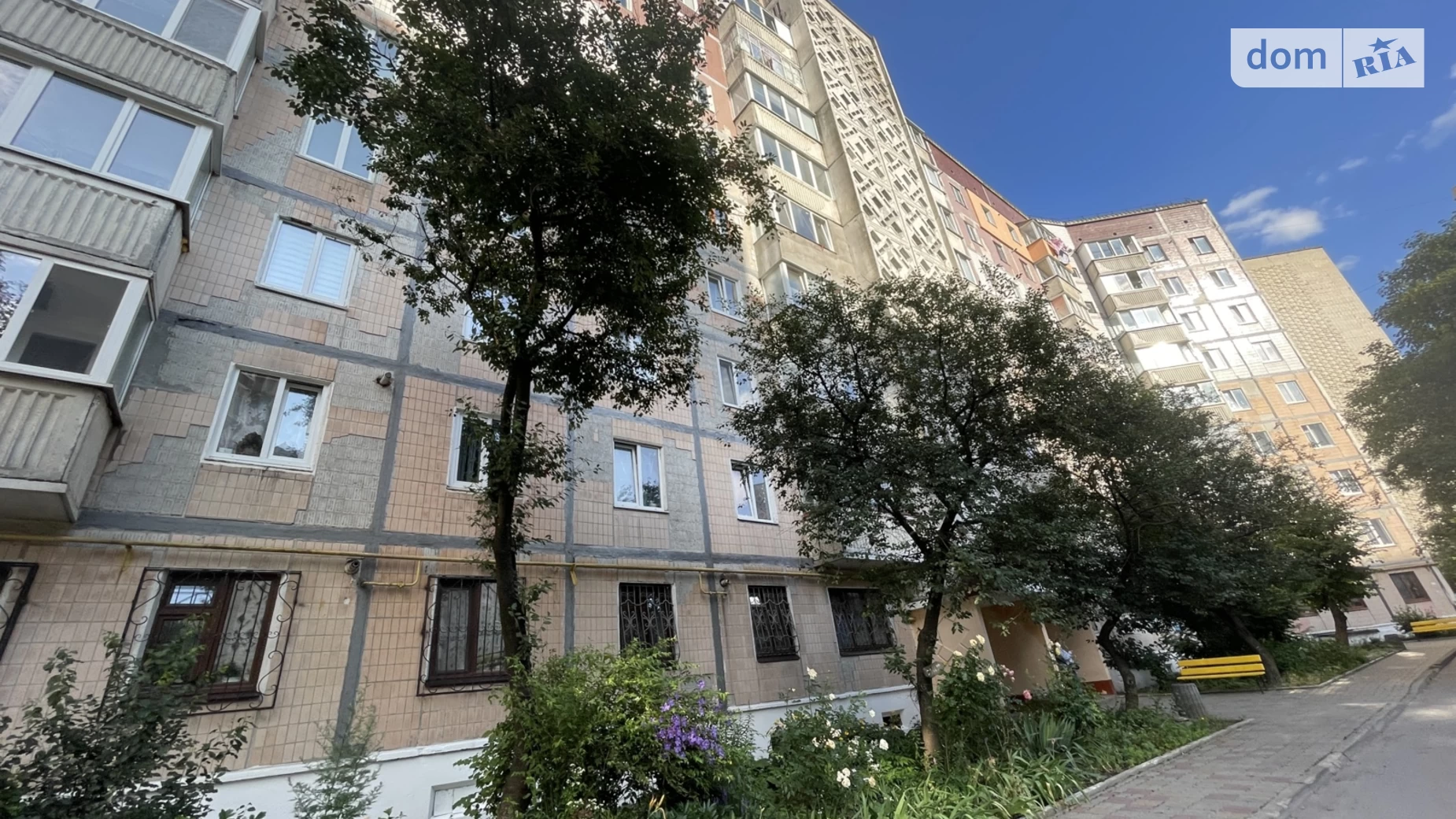 3-комнатная квартира 65.3 кв. м в Тернополе, ул. 15-го Апреля, 21 - фото 2