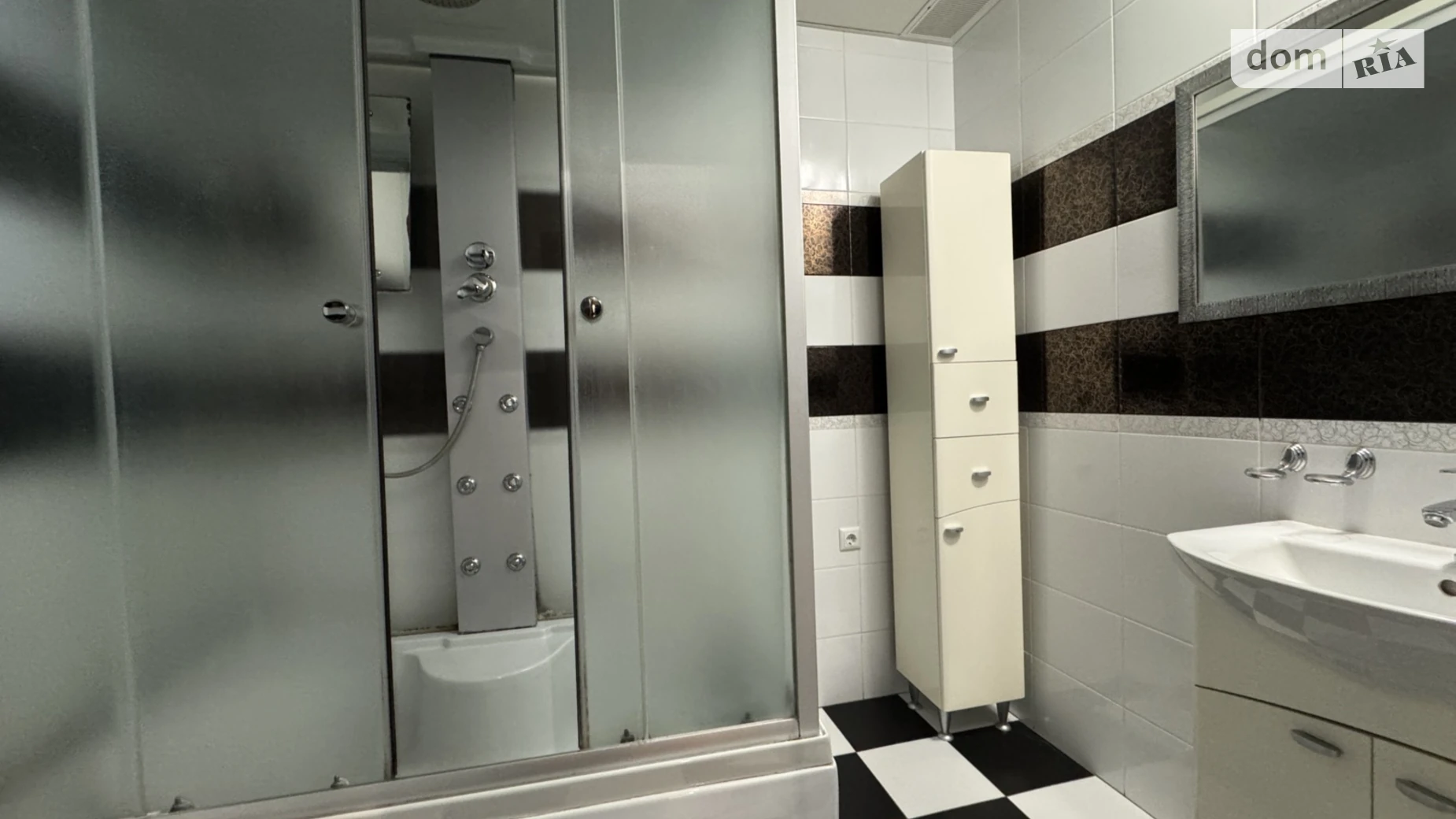 Продается 2-комнатная квартира 55 кв. м в Хмельницком, ул. Александра Кушнирука(Гастелло), 15 - фото 2