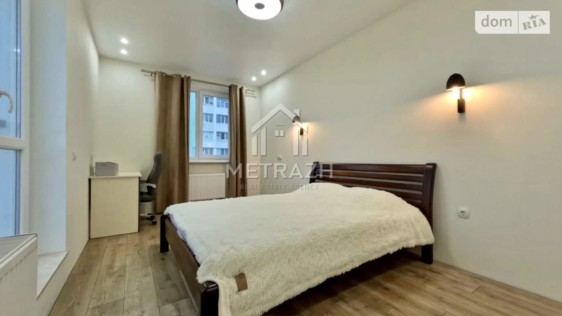 Продается 3-комнатная квартира 81 кв. м в Харькове, просп. Героев Харькова(Московский), 272 - фото 2