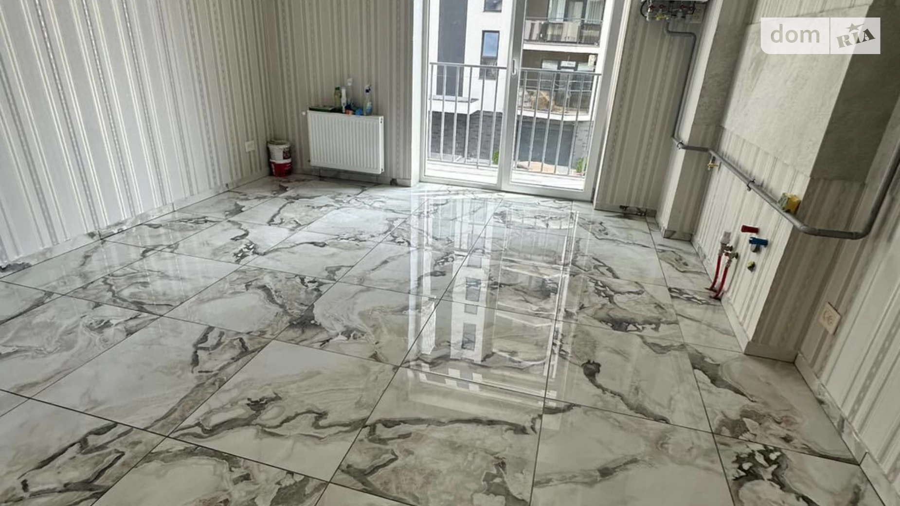 Продается 2-комнатная квартира 53 кв. м в Ужгороде, ул. Бабьяка, 8 - фото 2