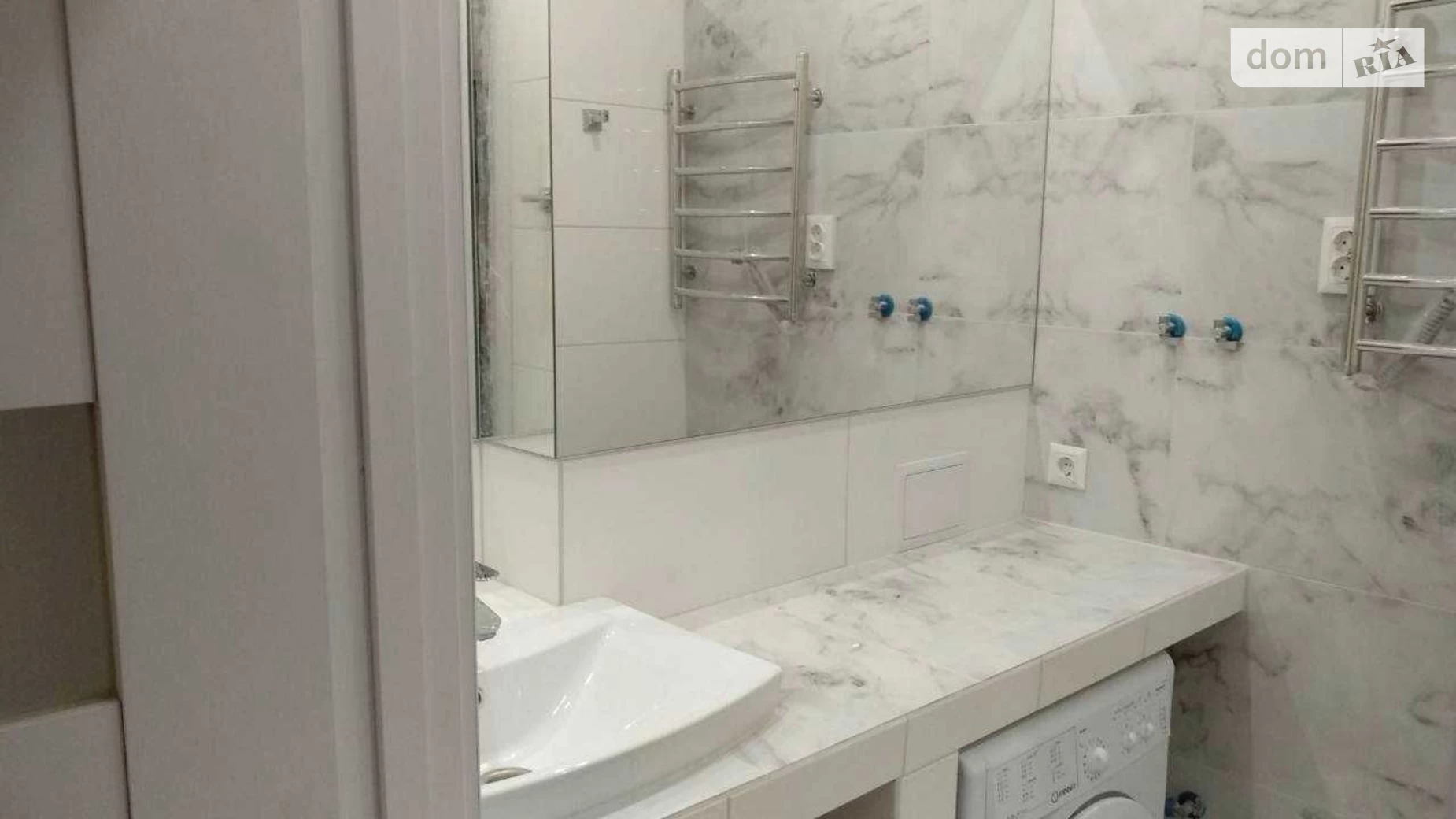 Продается 1-комнатная квартира 31 кв. м в Киеве, ул. Западная, 10 - фото 3