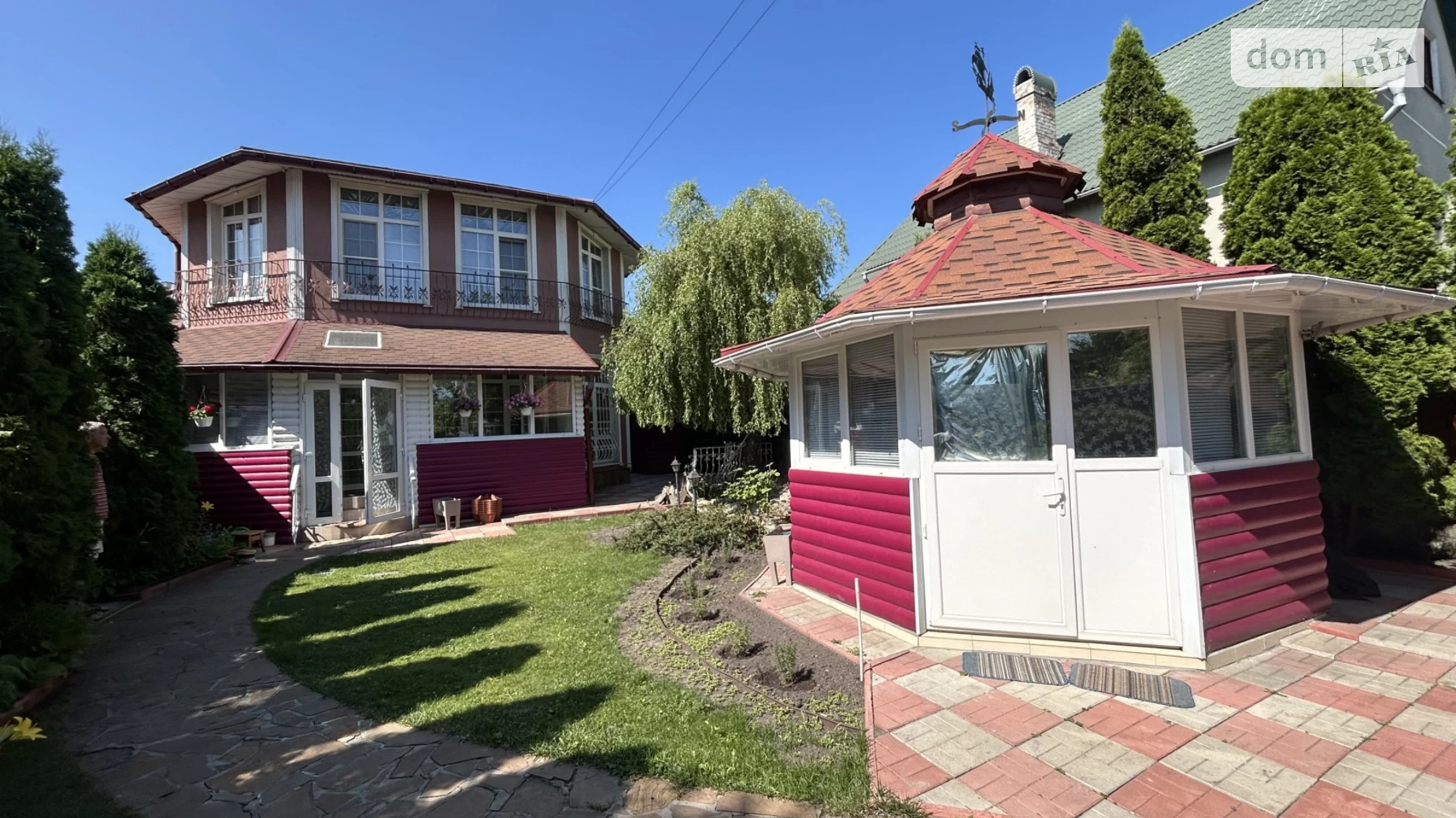 Продается дом на 2 этажа 226 кв. м с гаражом, цена: 370000 $ - фото 2