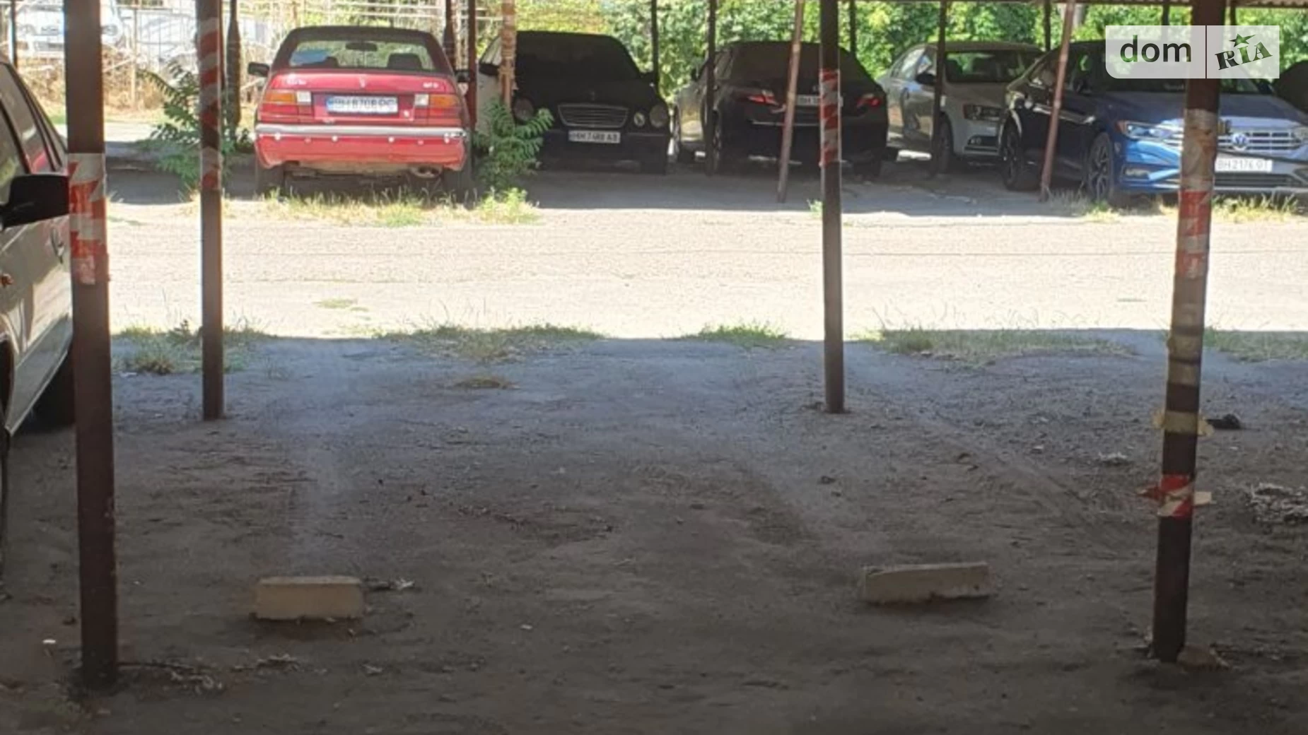 Продается место на стоянке под легковое авто на 10 кв. м, цена: 750 $ - фото 3