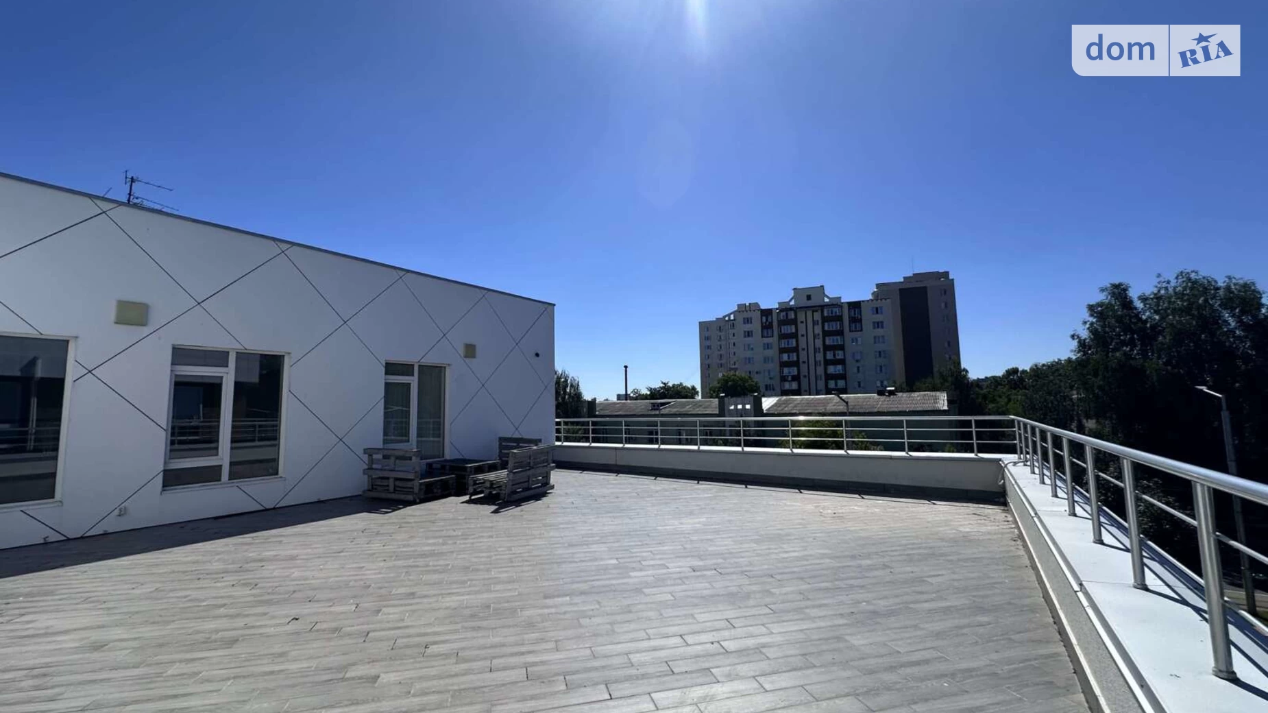 Сдается в аренду офис 230 кв. м в бизнес-центре, цена: 2300 $ - фото 4