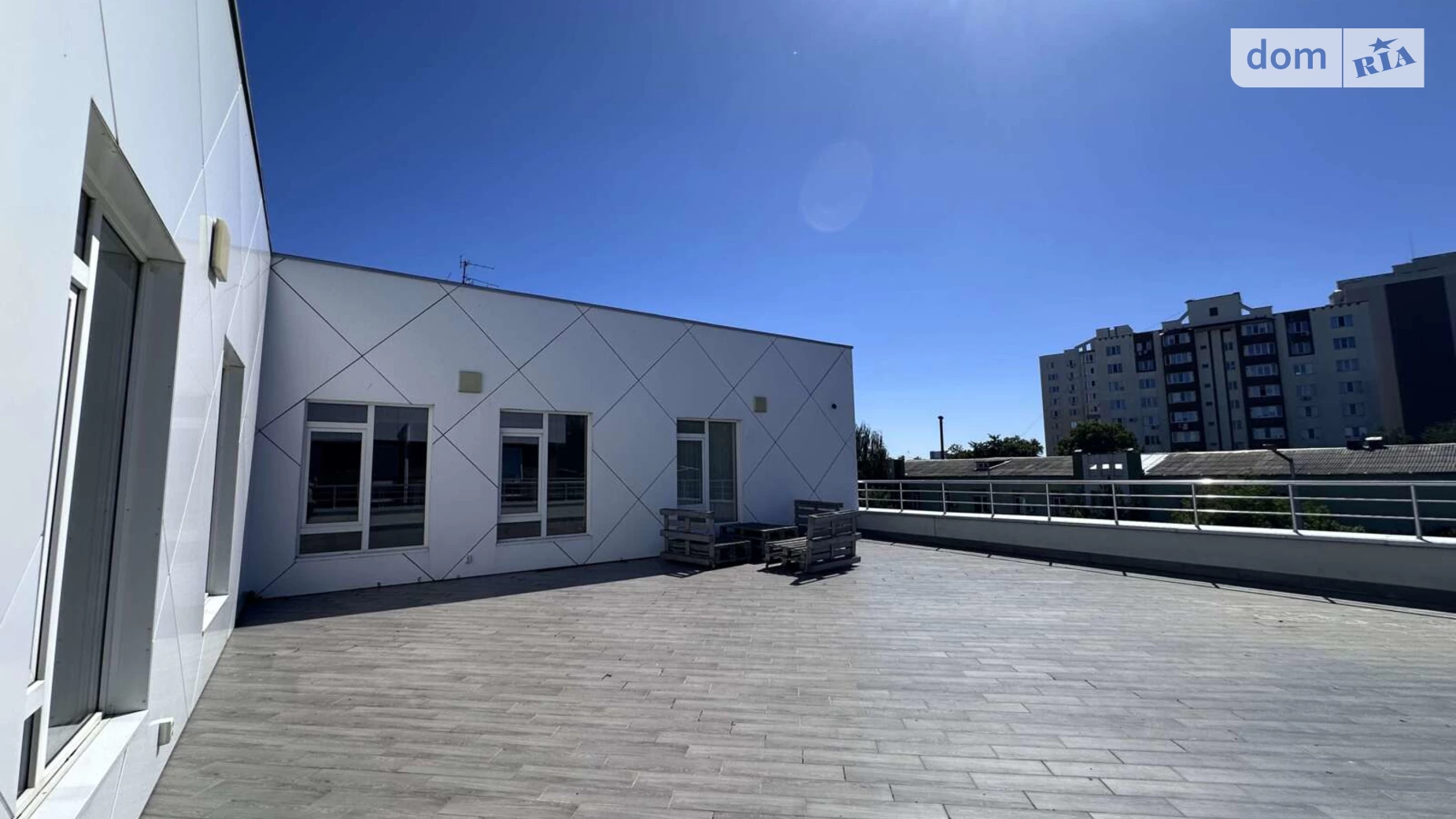 Сдается в аренду офис 230 кв. м в бизнес-центре, цена: 2300 $ - фото 5