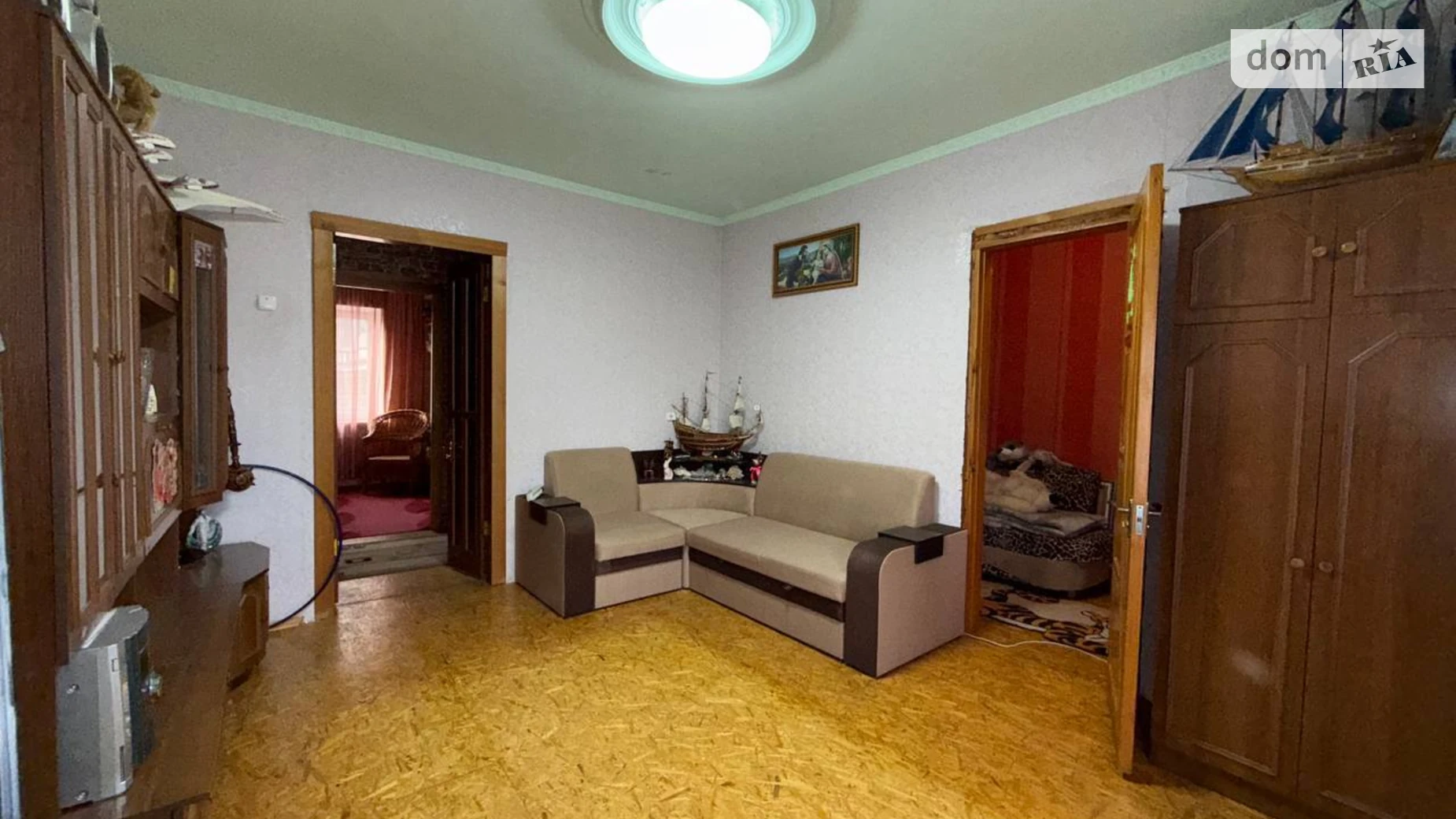 Продается дом на 2 этажа 101.5 кв. м с камином, цена: 73000 $ - фото 2