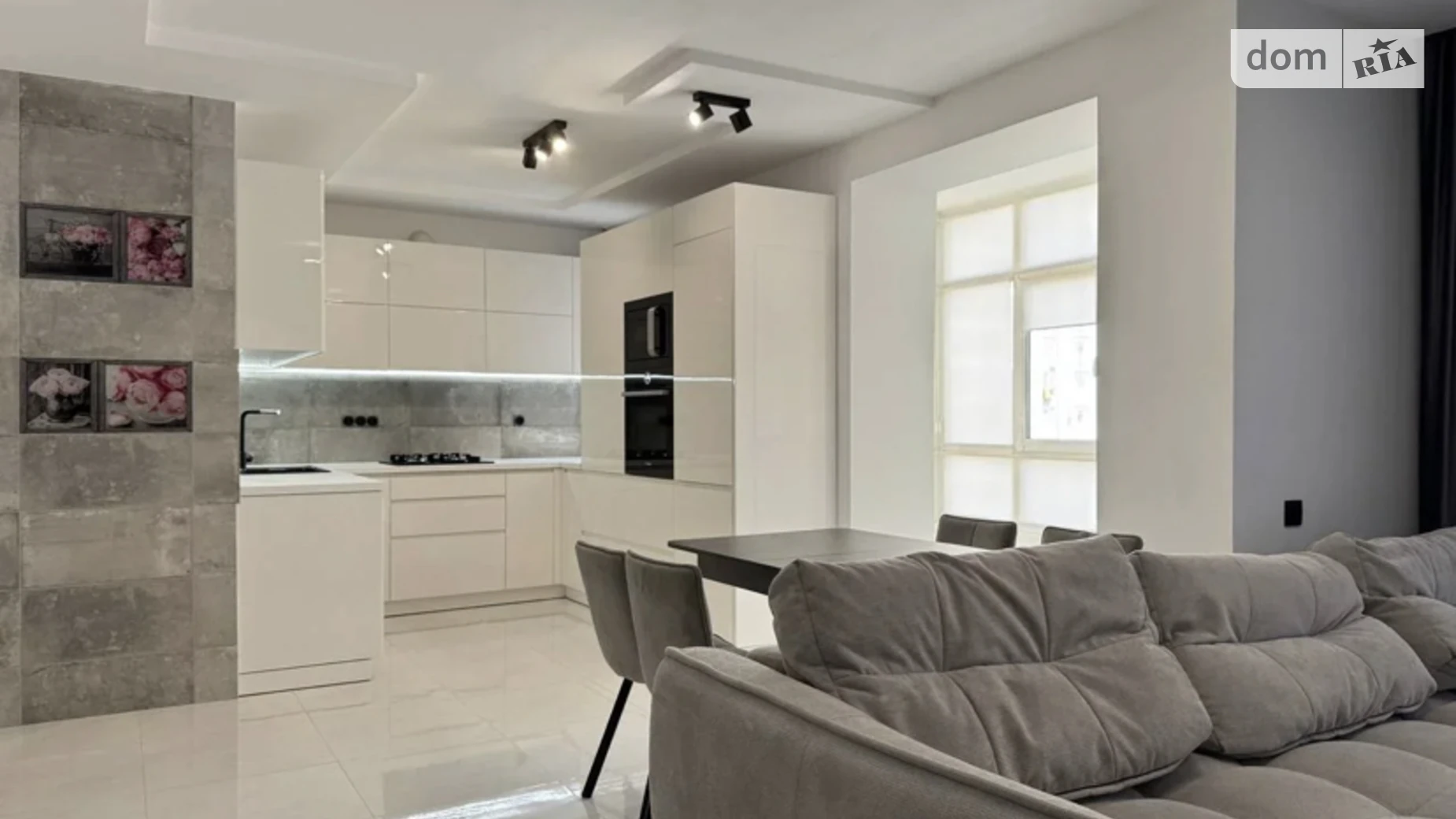 Продается 2-комнатная квартира 63 кв. м в Криховцах, ул. Довженко А., 21А - фото 3