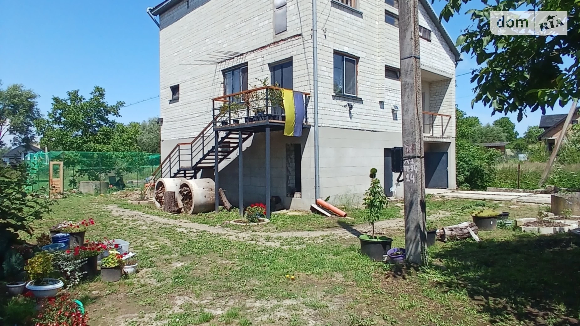 Продается дом на 3 этажа 216 кв. м с беседкой, цена: 75000 $ - фото 2