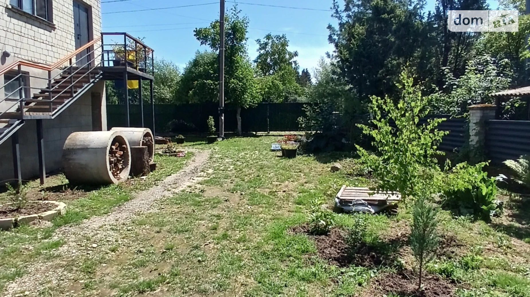 Продается дом на 3 этажа 216 кв. м с беседкой, цена: 75000 $ - фото 4