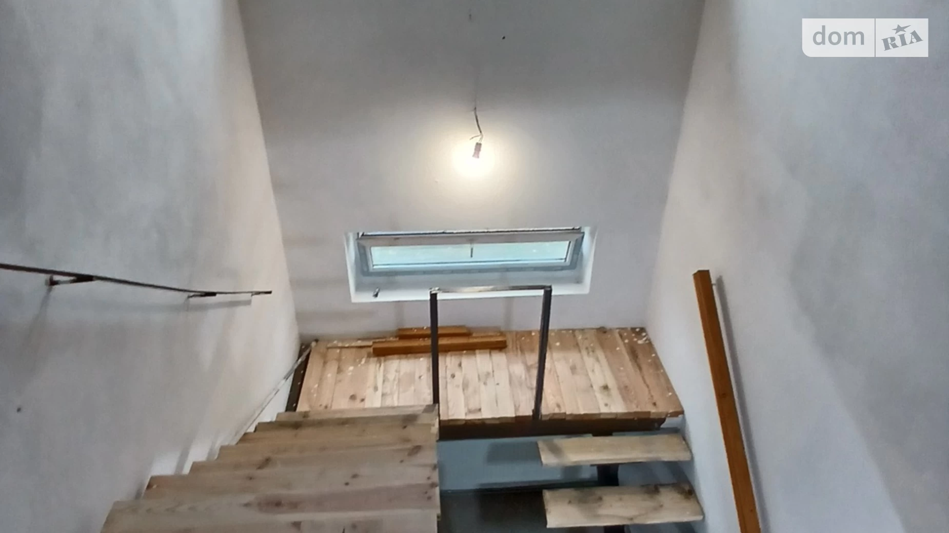 Продается дом на 3 этажа 216 кв. м с беседкой, цена: 75000 $ - фото 5