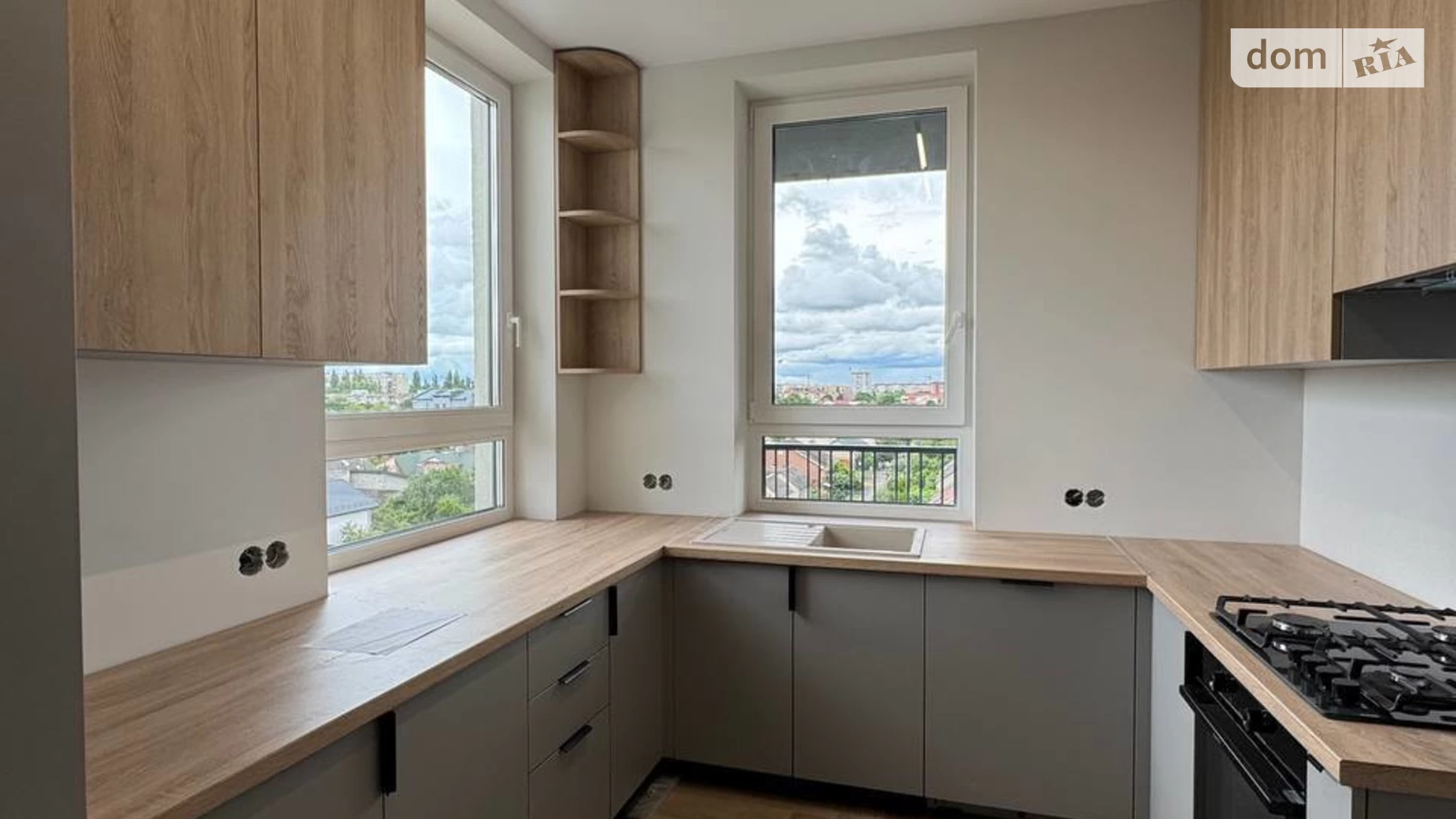 Продається 2-кімнатна квартира 67.5 кв. м у Ужгороді, вул. Іштвана Сечені, 29А - фото 2