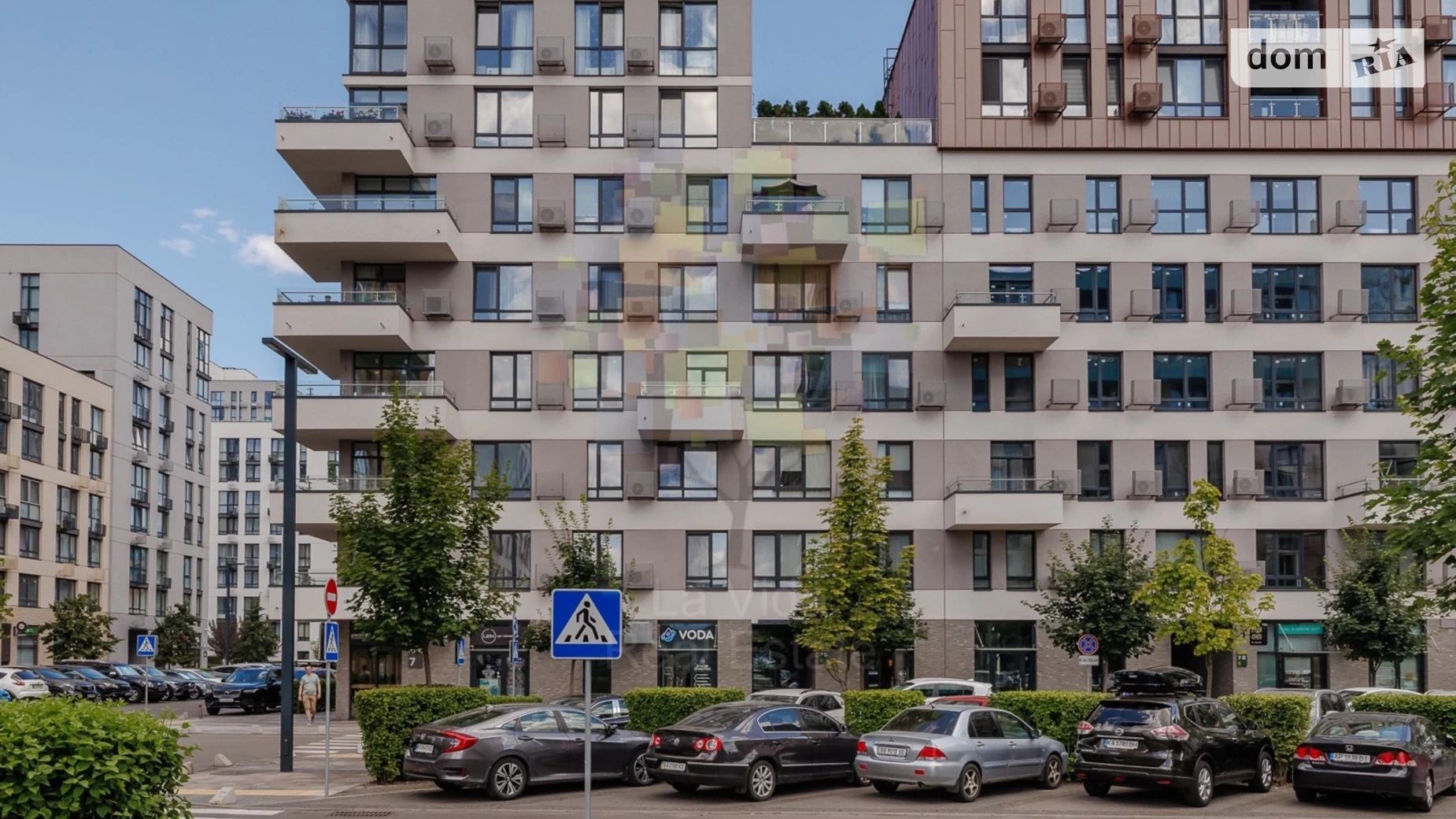 Продається 3-кімнатна квартира 83.6 кв. м у Києві, вул. Салютна, 2 корпус 7 - фото 3