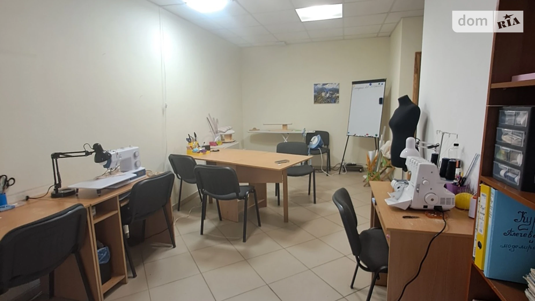 Сдается в аренду офис 47 кв. м в бизнес-центре, цена: 300 $ - фото 3