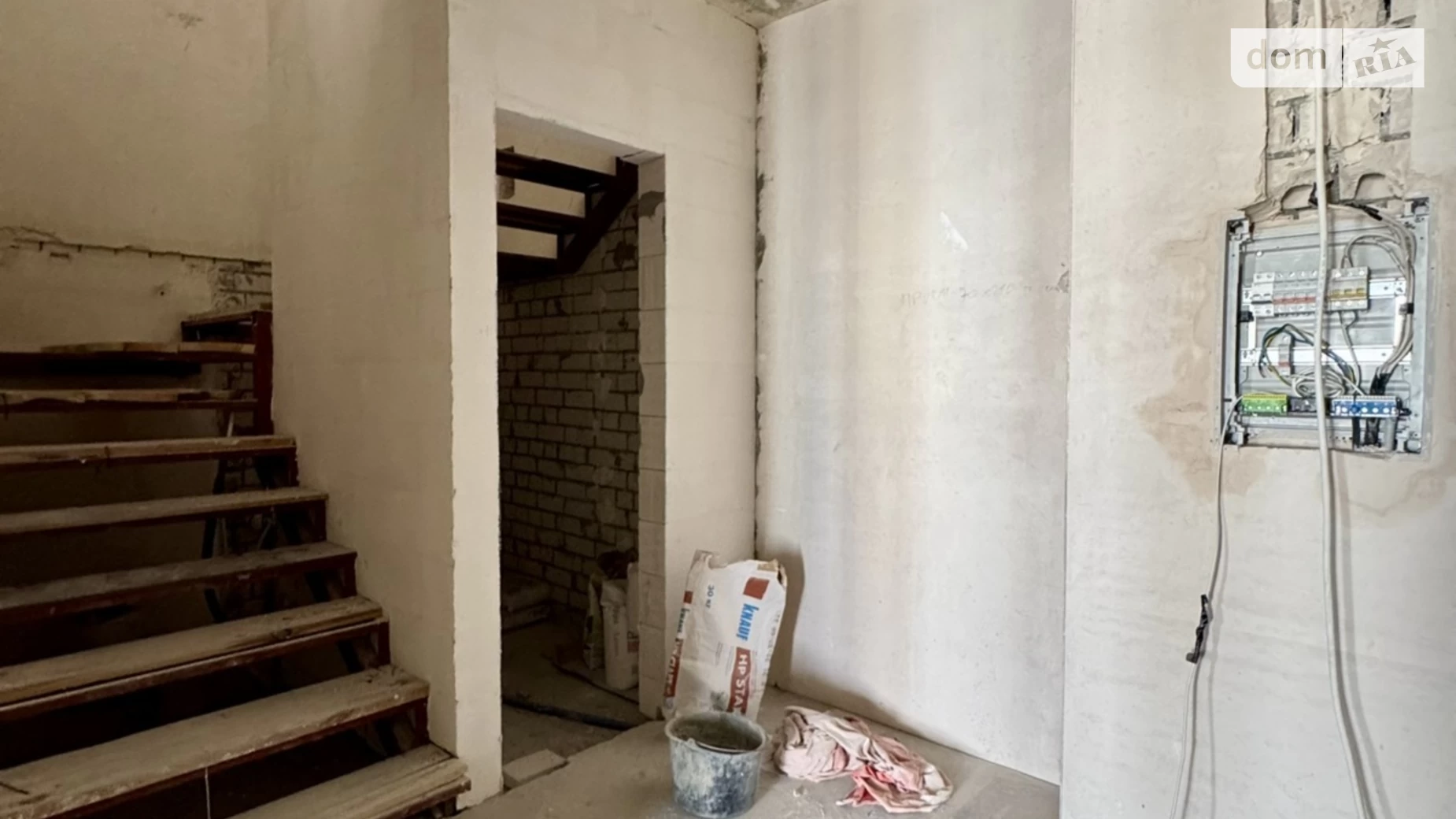 Продается 3-комнатная квартира 122.3 кв. м в, цена: 75000 $ - фото 3