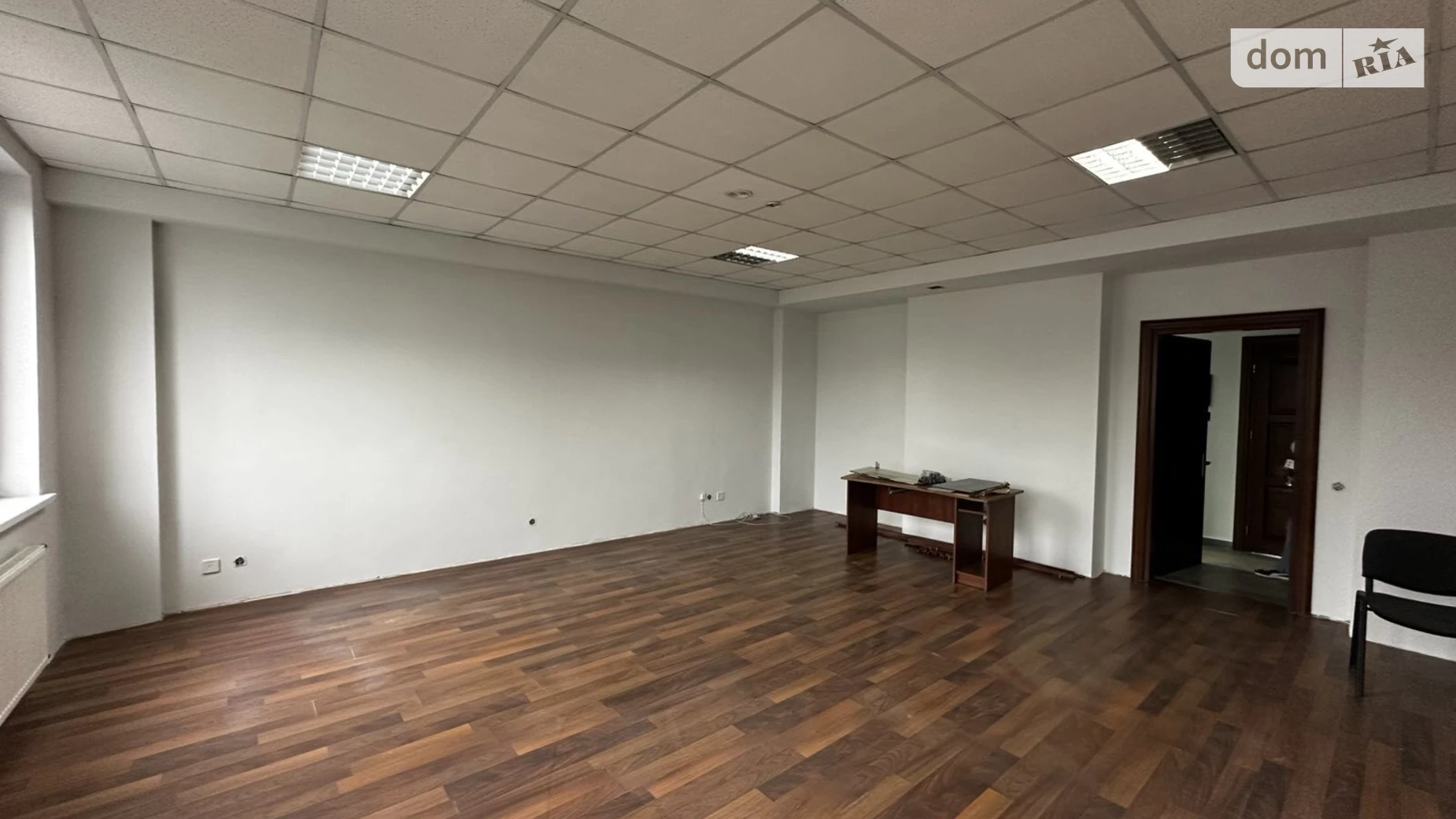 Сдается в аренду офис 35 кв. м в бизнес-центре, цена: 13000 грн - фото 2