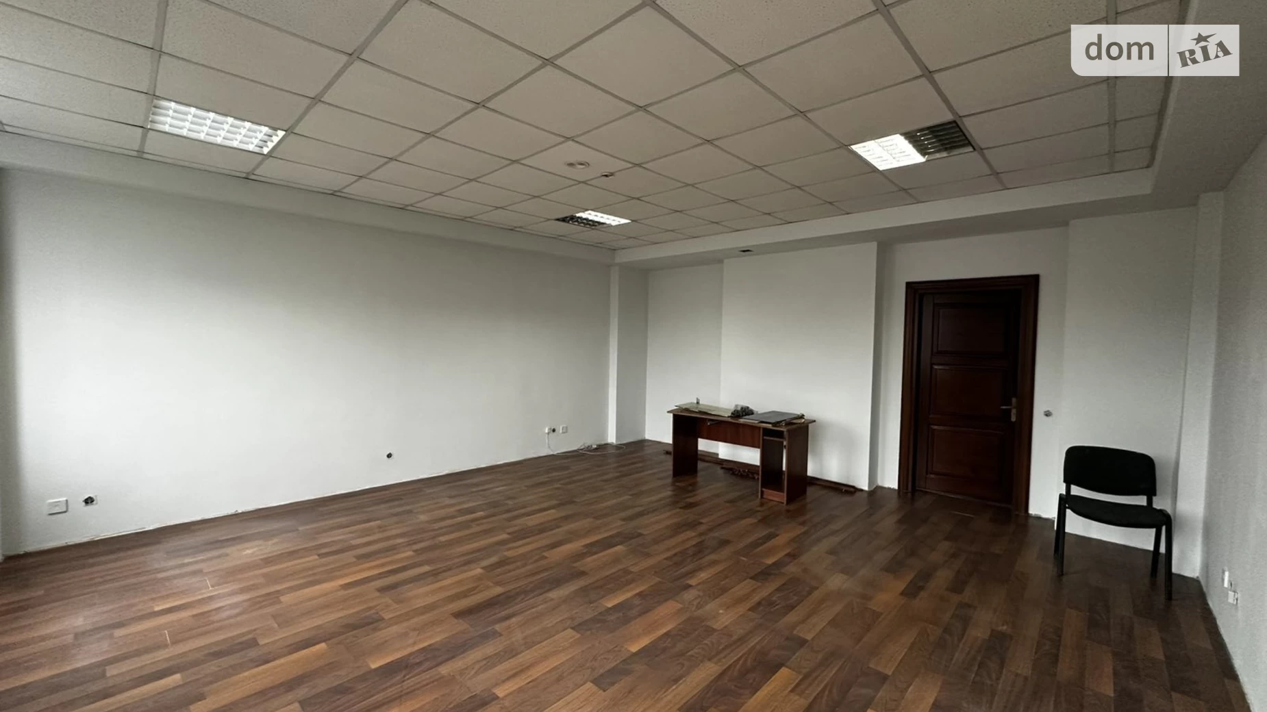 Сдается в аренду офис 35 кв. м в бизнес-центре, цена: 13000 грн - фото 5