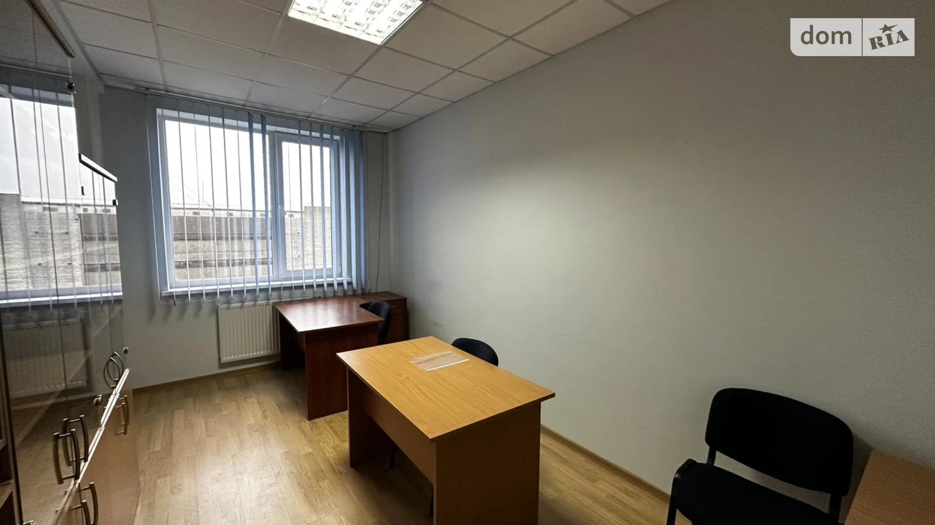 Сдается в аренду офис 18 кв. м в бизнес-центре, цена: 6700 грн - фото 4